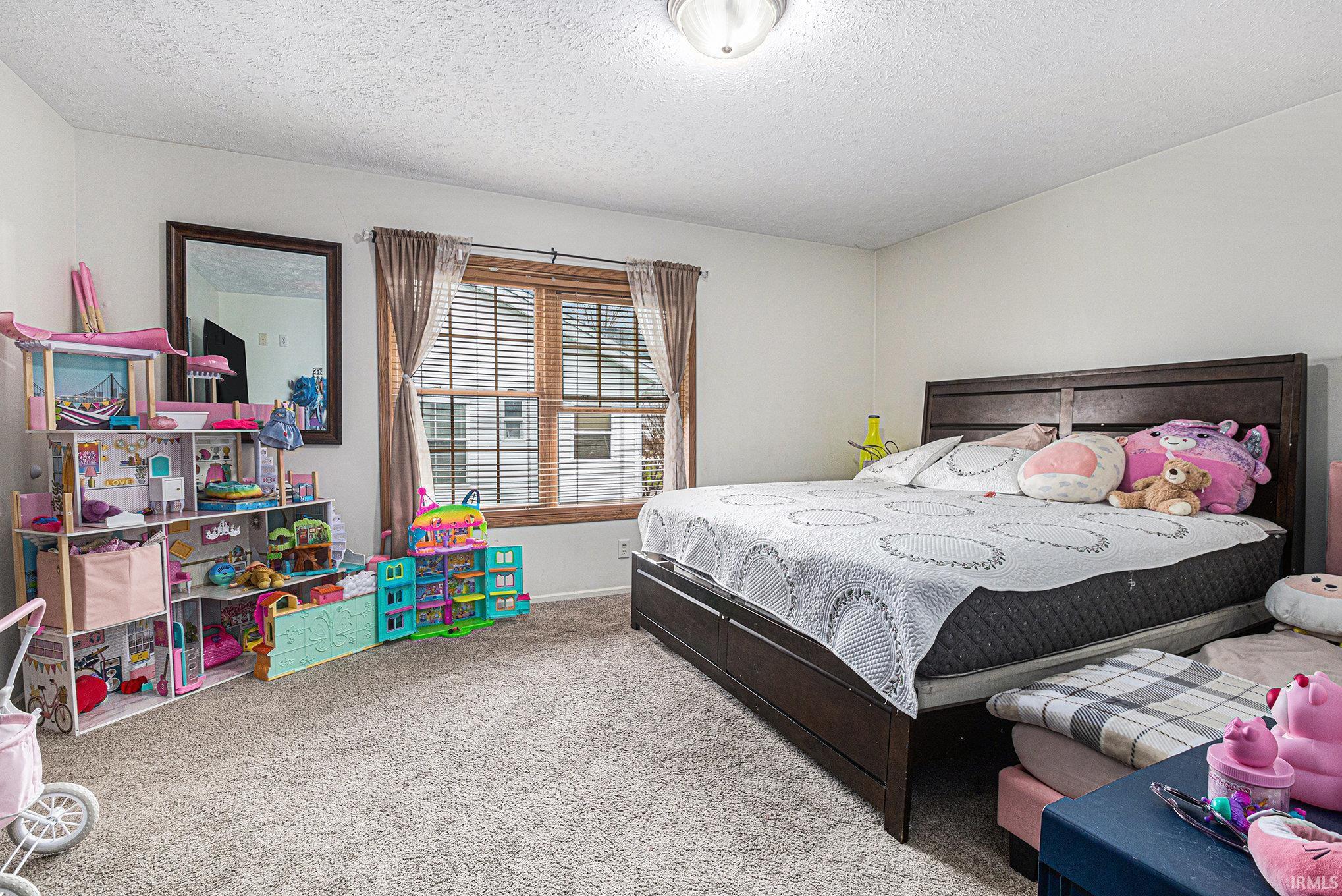 Photo 12 of 29887 New Castle Drive