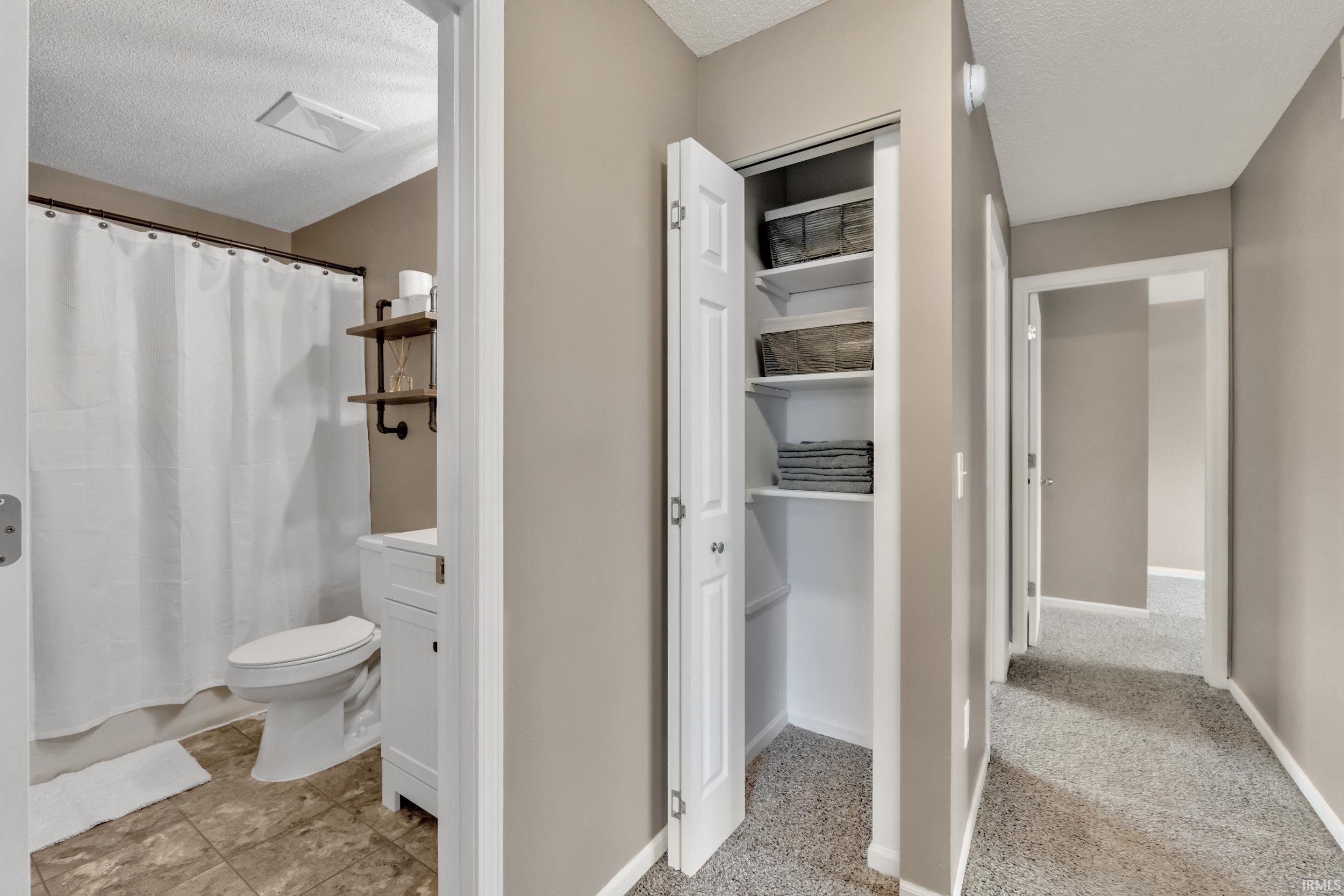 Photo 18 of 15006 Hedgebrook Drive