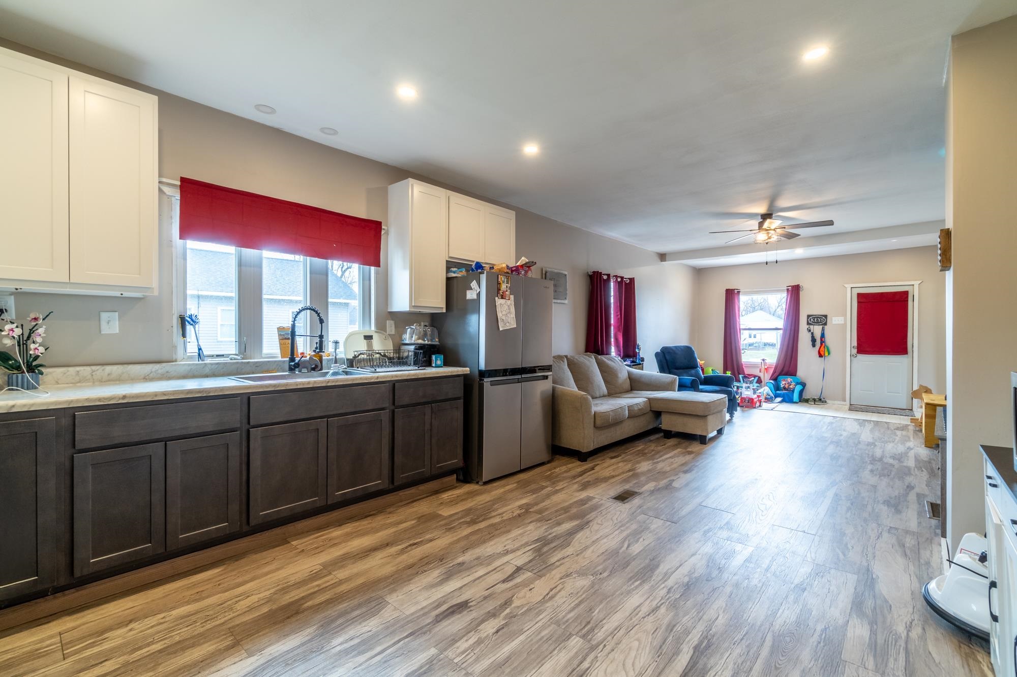 Photo 6 of 205 Highland Street