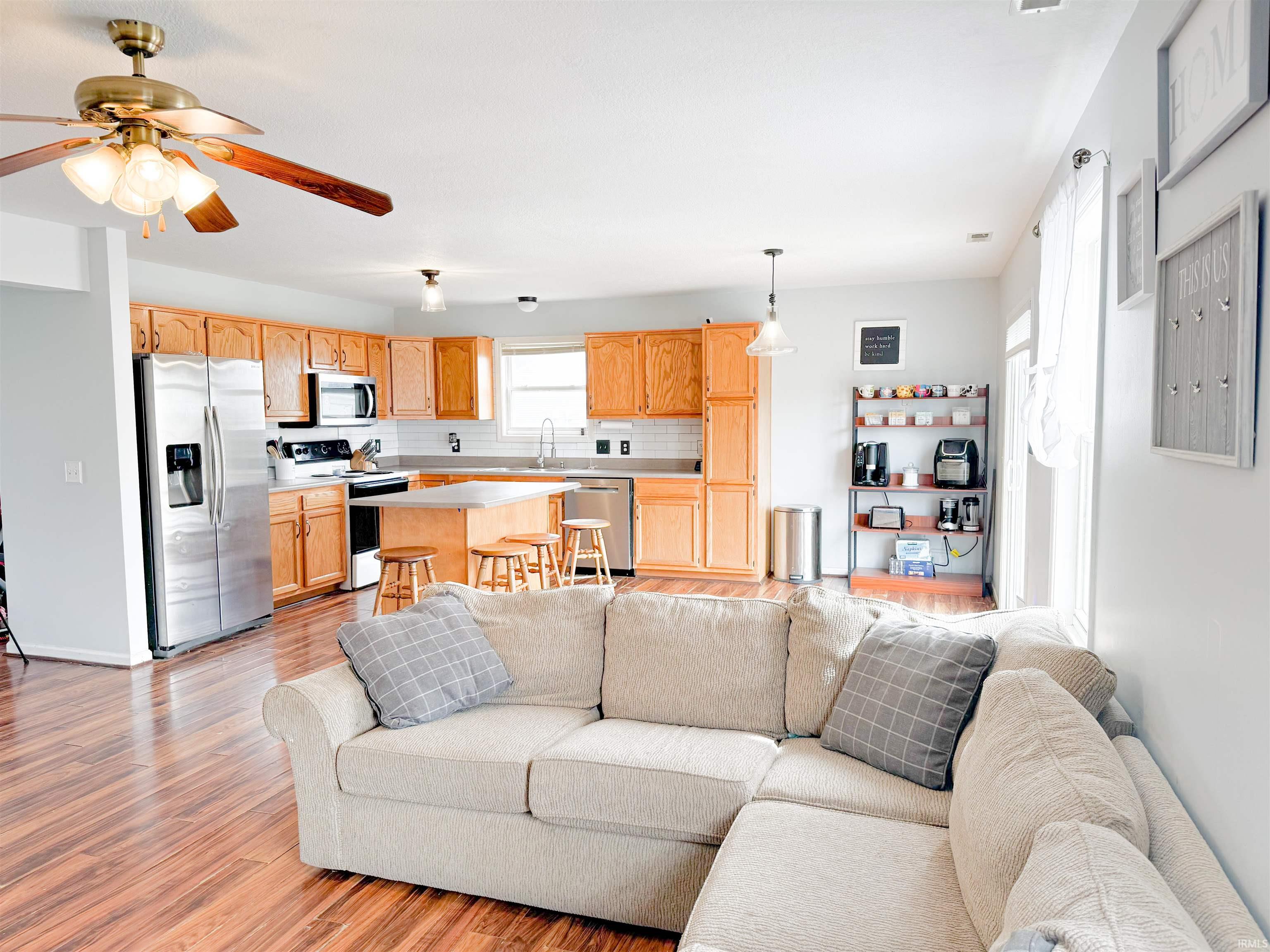 Photo 4 of 3793 Fieldstone Chase