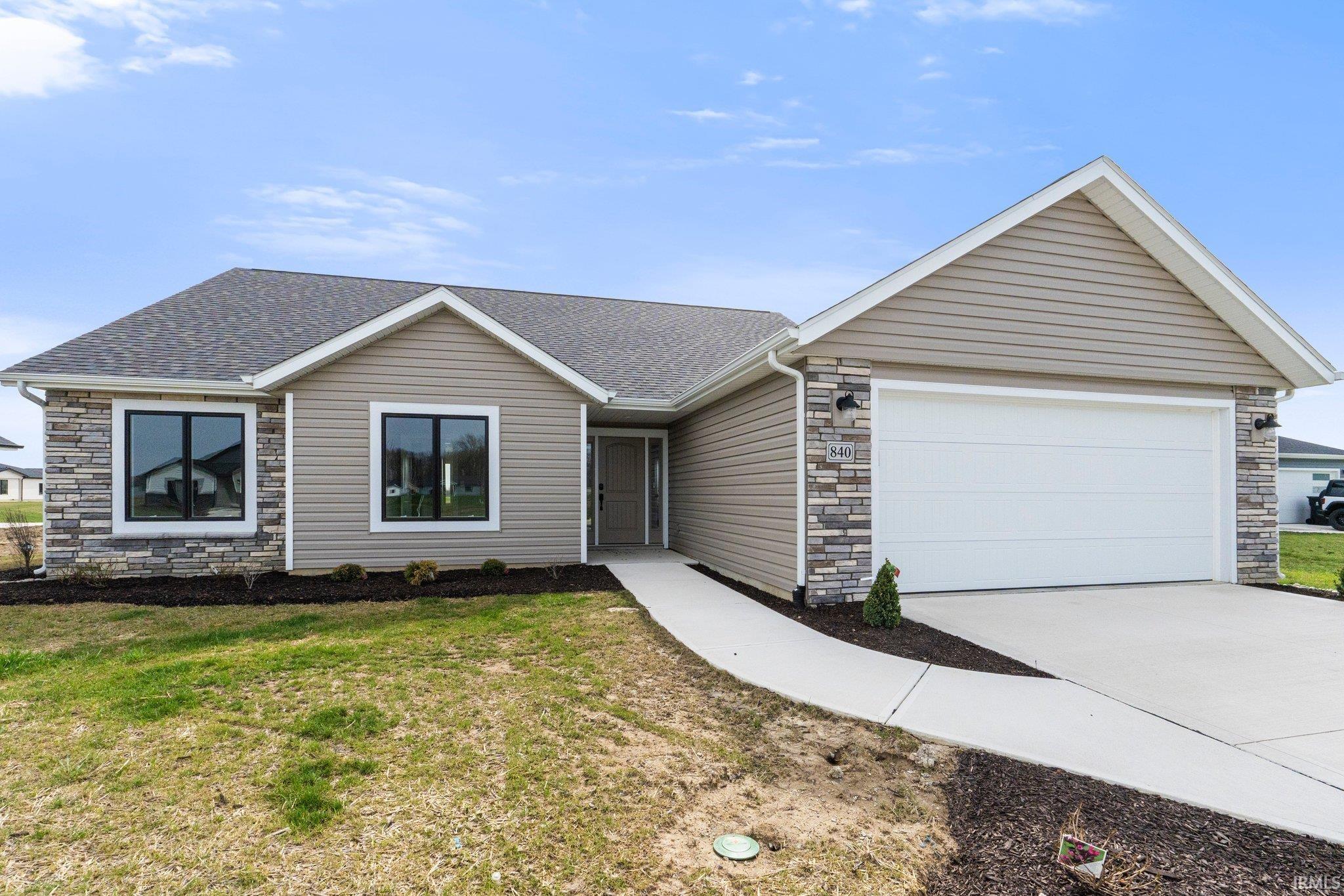 Photo 0 of 840 Zenos Boulevard