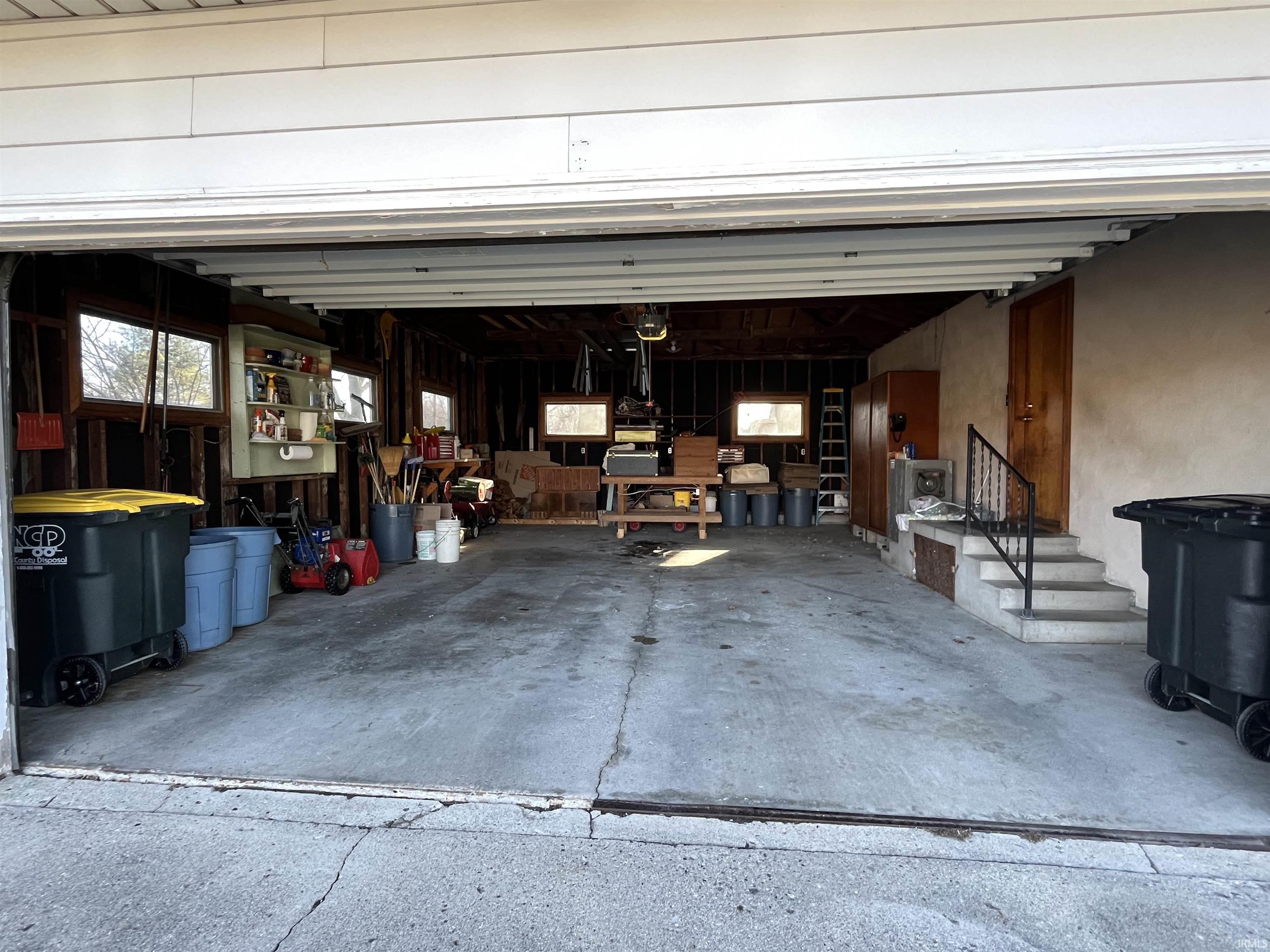 Photo 4 of 500 N Riley Street