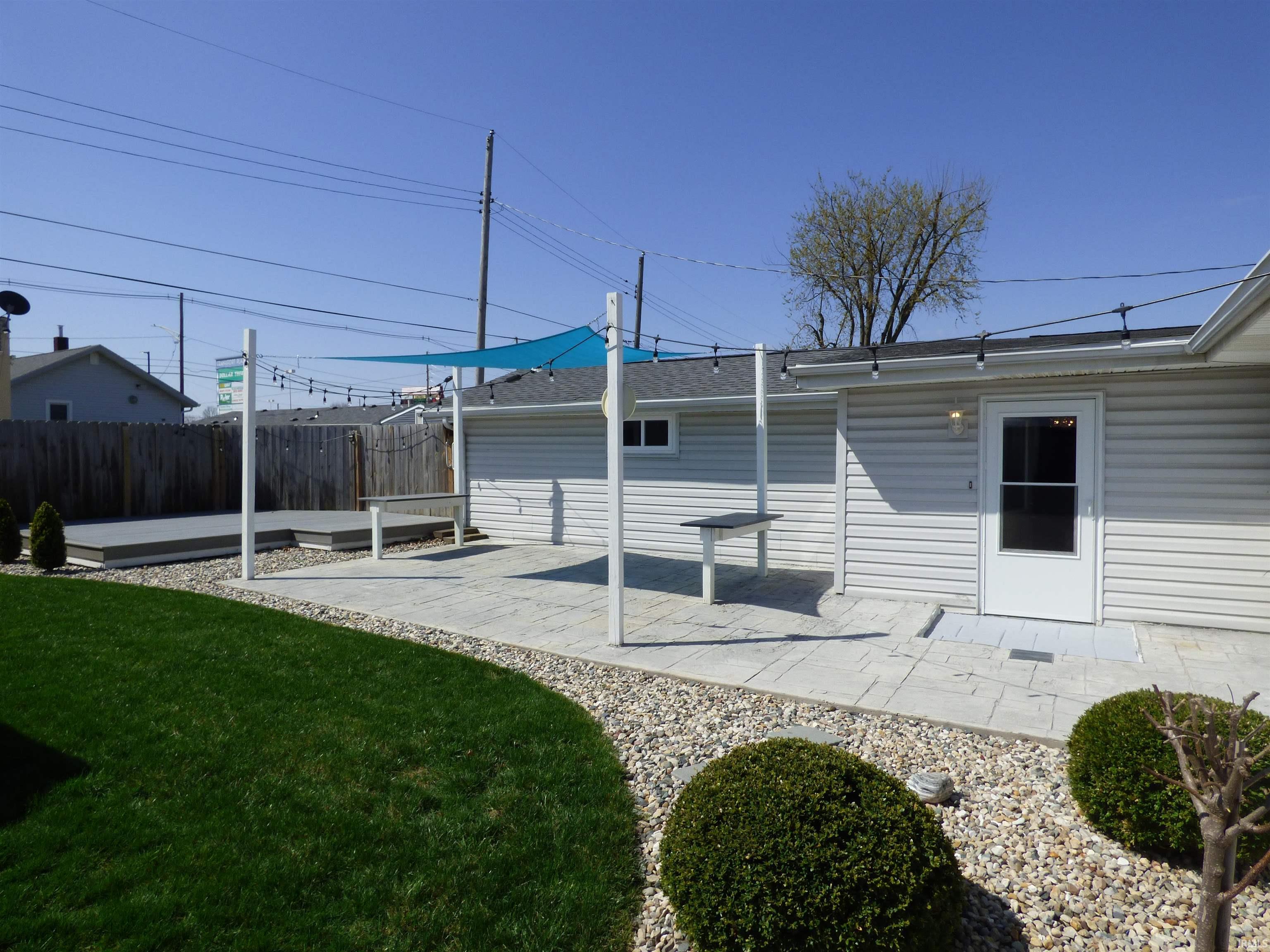 Homes for sale in Frankfort, IN | 1501 E Walnut St, Frankfort, IN 46041 | MLS# 202511759