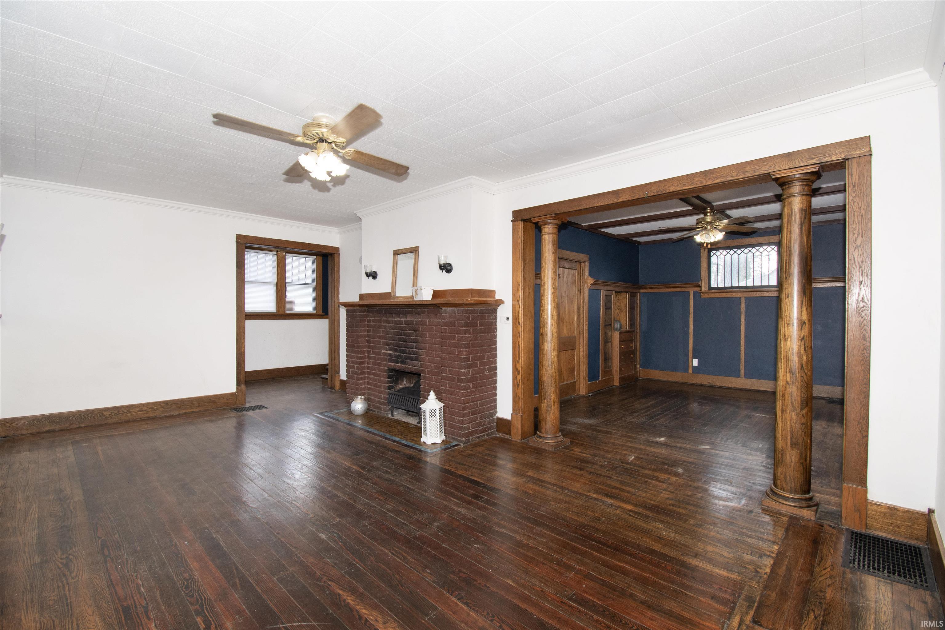 Photo 4 of 1002 S Cavin Street