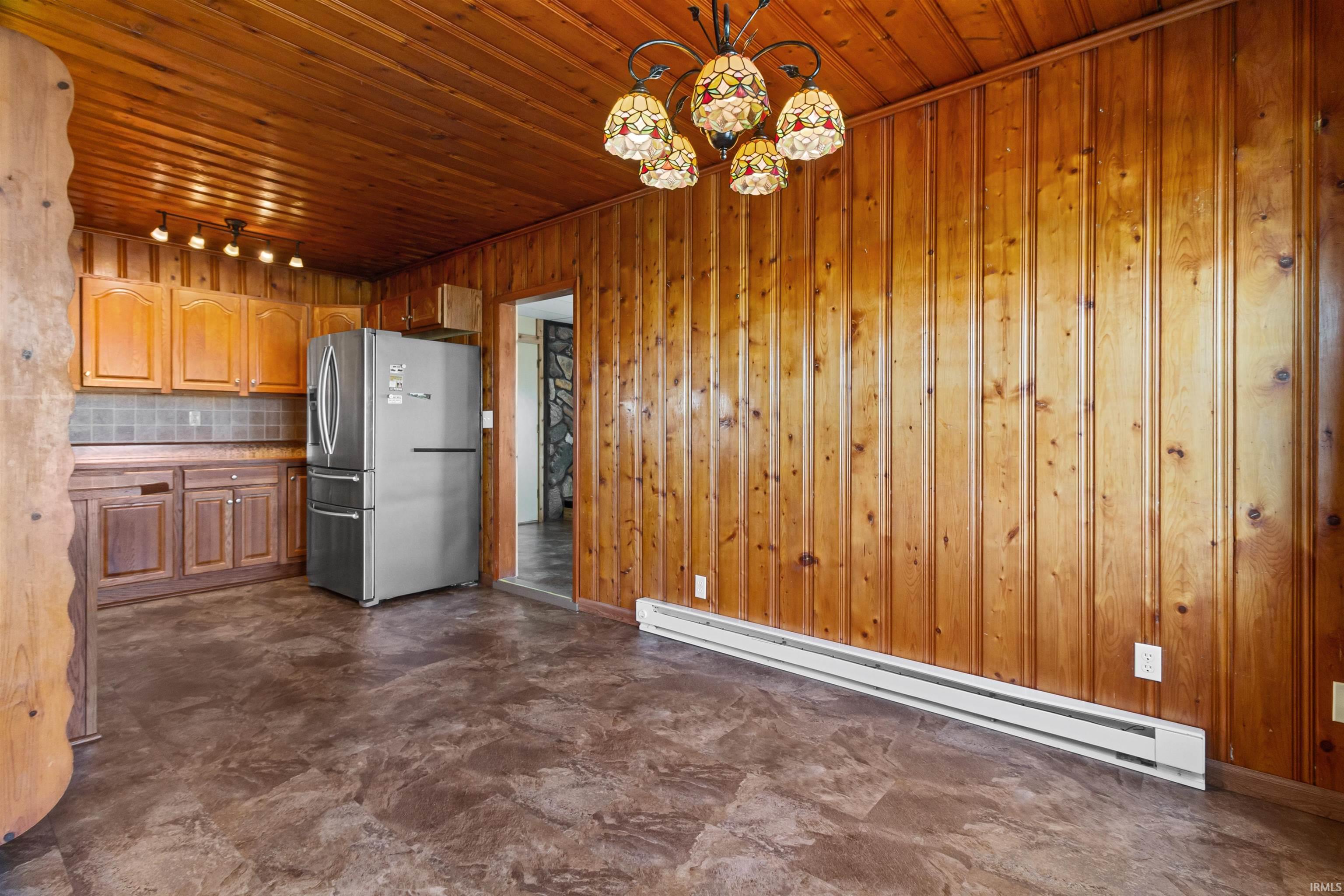 Photo 6 of 9363 S Marion Road