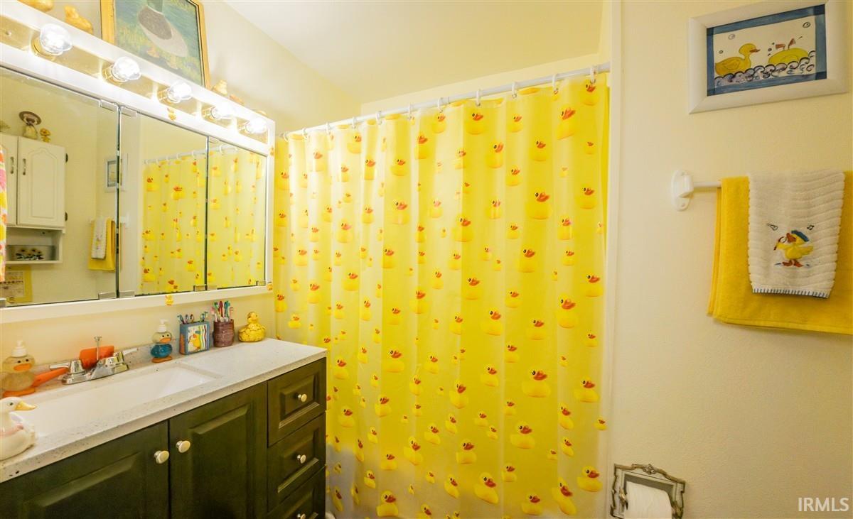 Photo 13 of 1108 Moyer Street