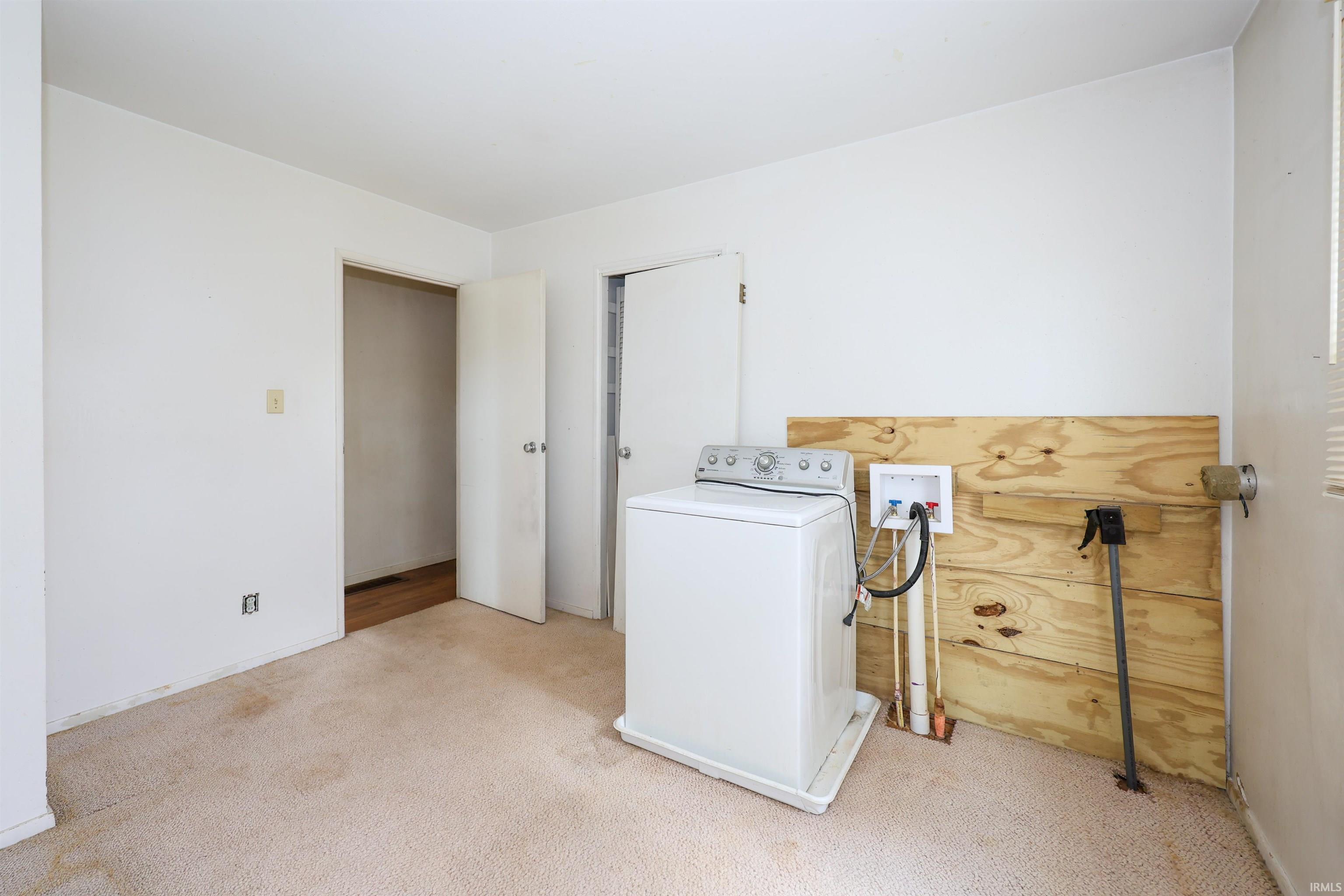 Photo 13 of 1034 Rose Avenue