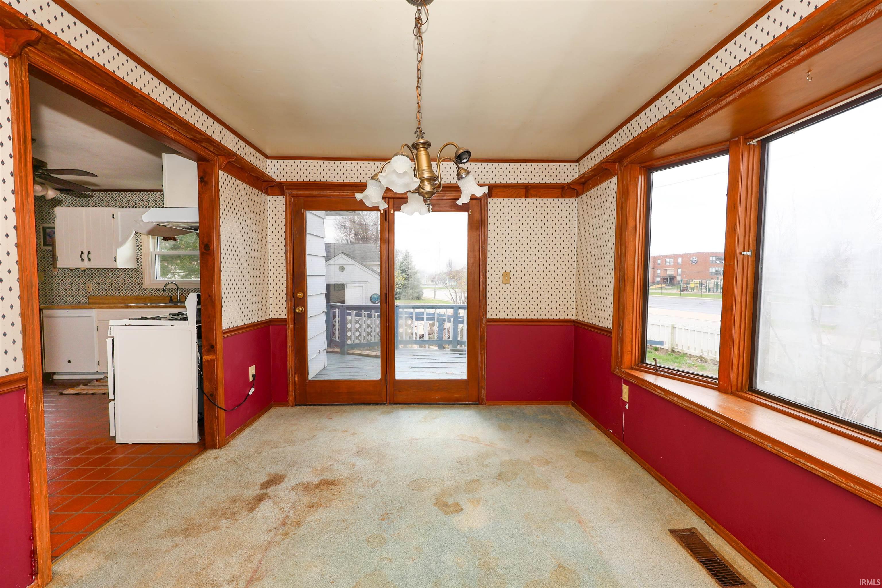 Photo 9 of 1034 Rose Avenue