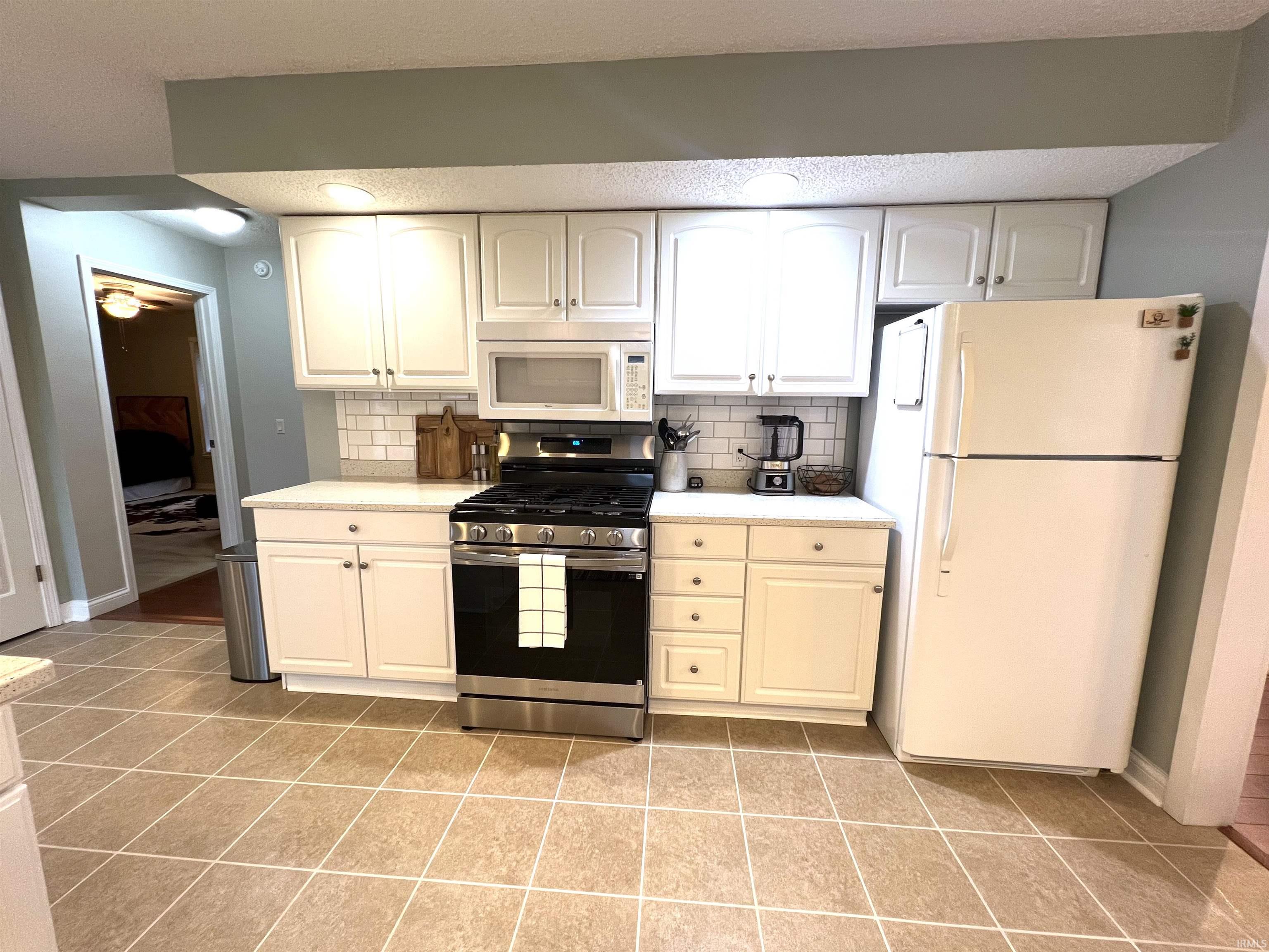 Photo 4 of 12350 N Creek Bend Lane