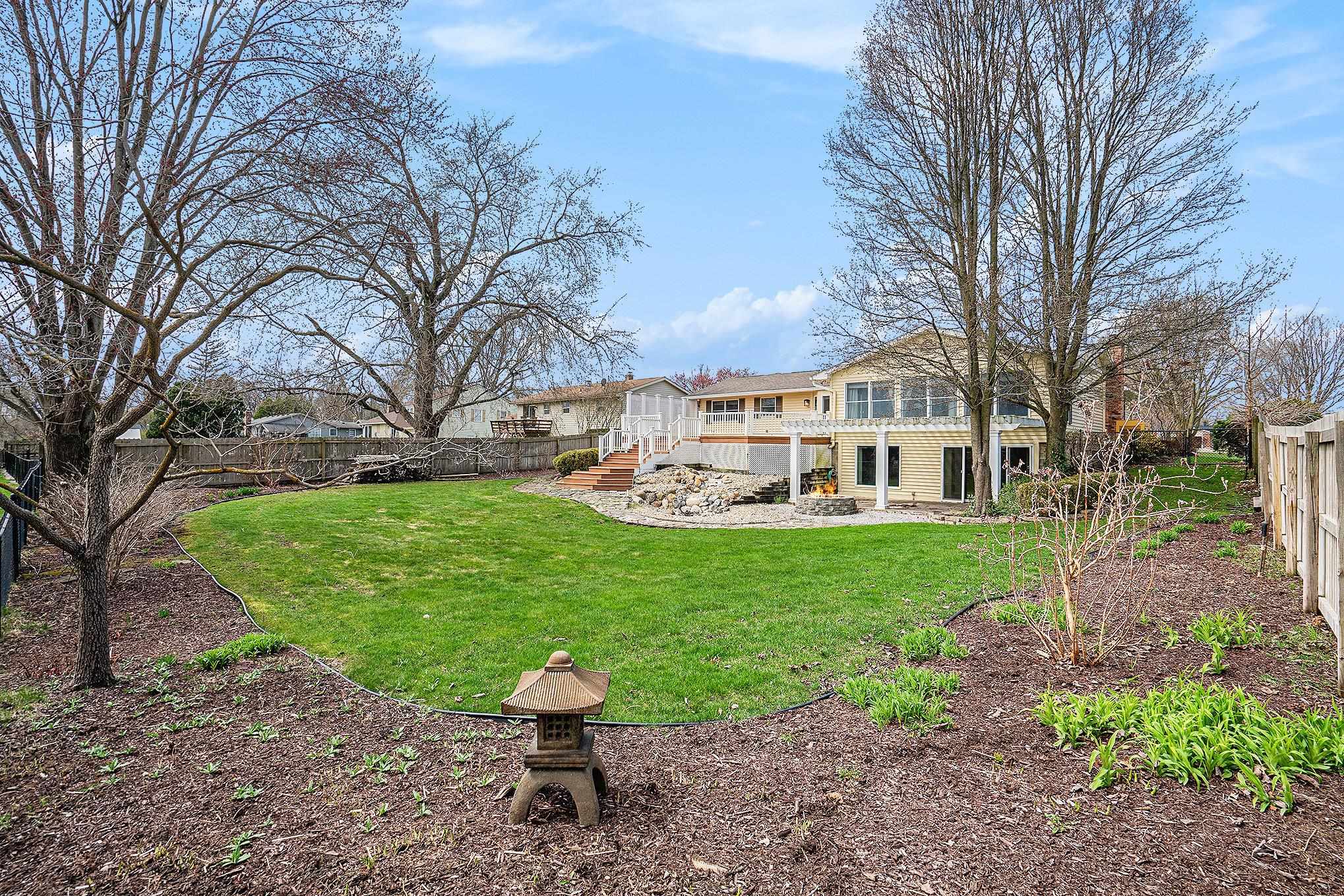 Photo 4 of 1220 Glenwood Park Drive