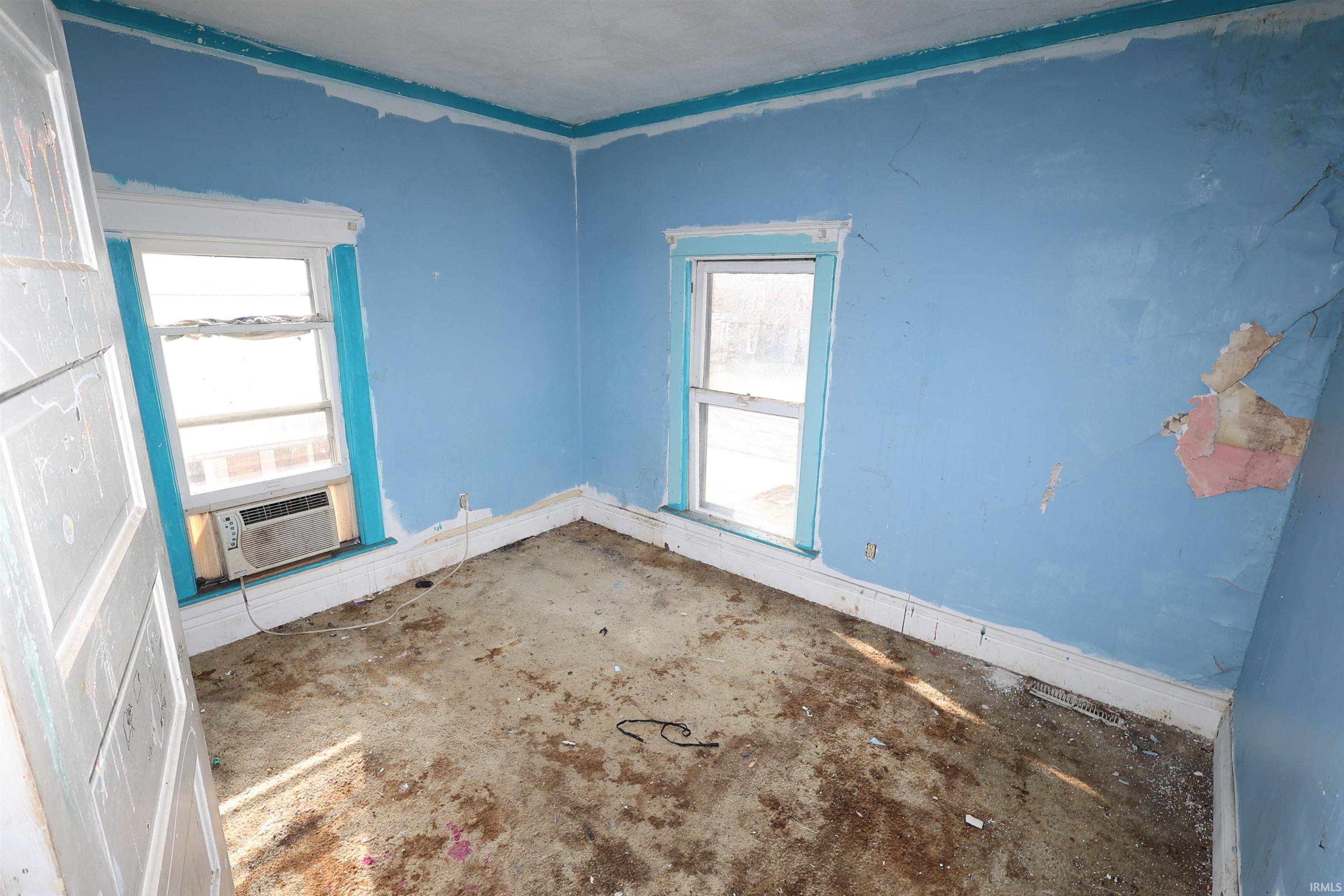 Photo 13 of 650 W Lexington Avenue
