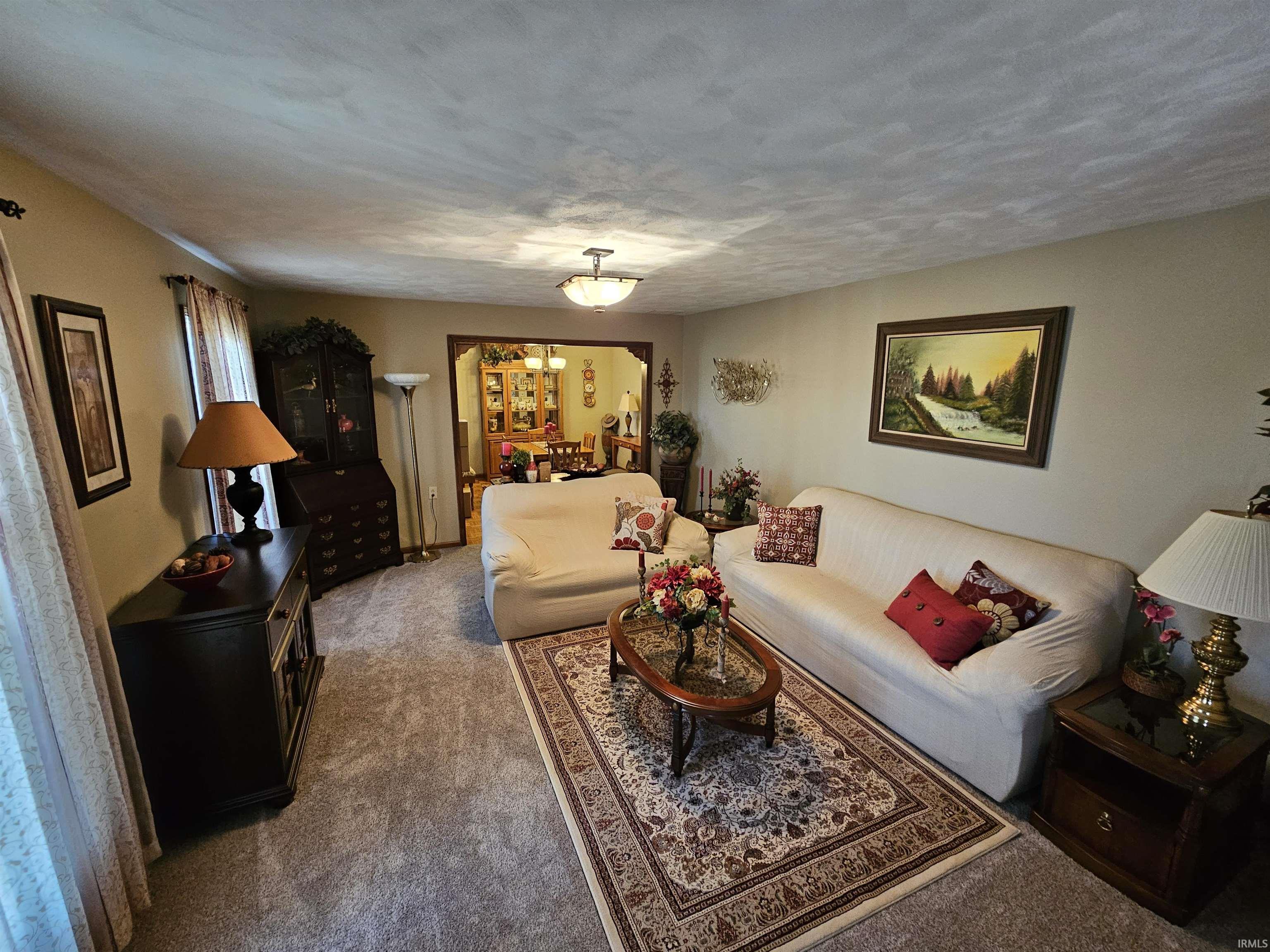 Homes for sale in Vincennes, IN | 501 Monticello Dr, Vincennes, IN 47591 | MLS# 202511981