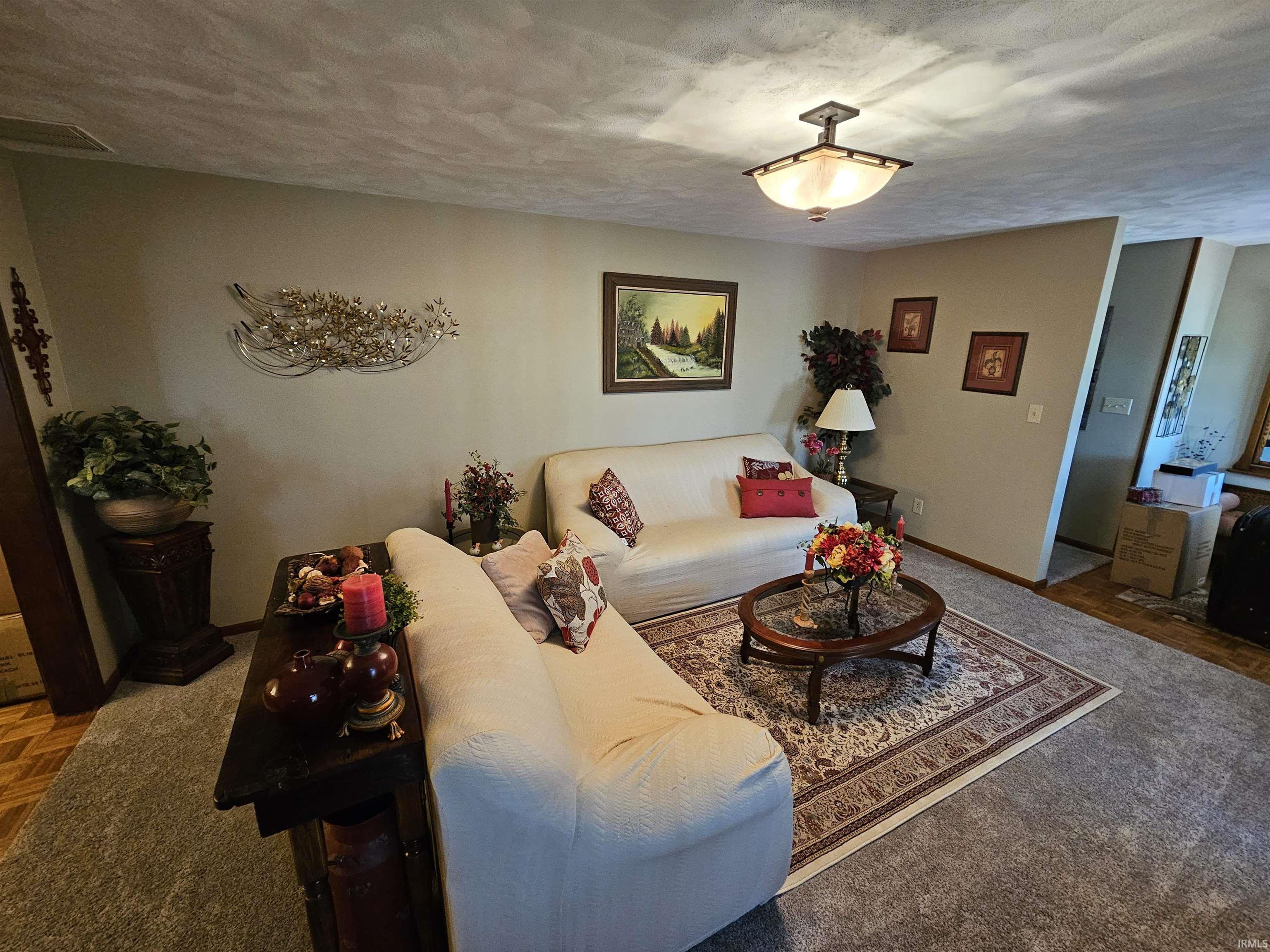 Homes for sale in Vincennes, IN | 501 Monticello Dr, Vincennes, IN 47591 | MLS# 202511981