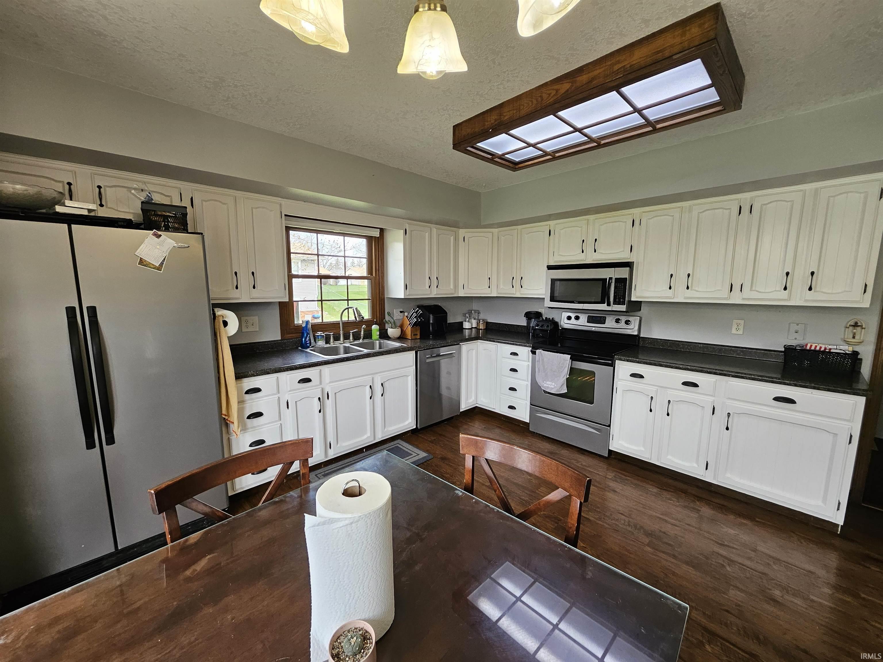 Photo 1 of 508 W Columbia Parkway