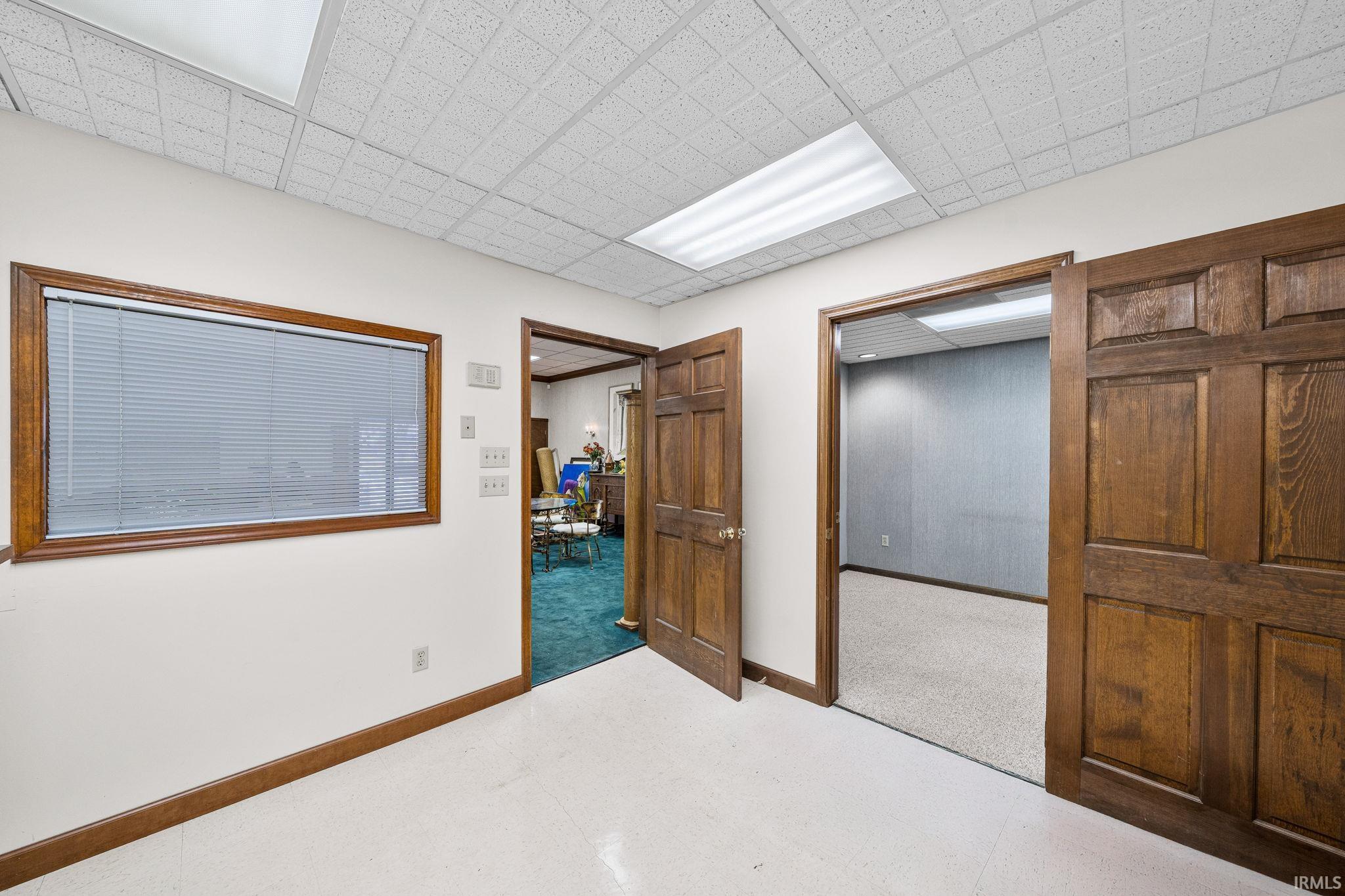 Photo 5 of 1600 W Beardsley Avenue