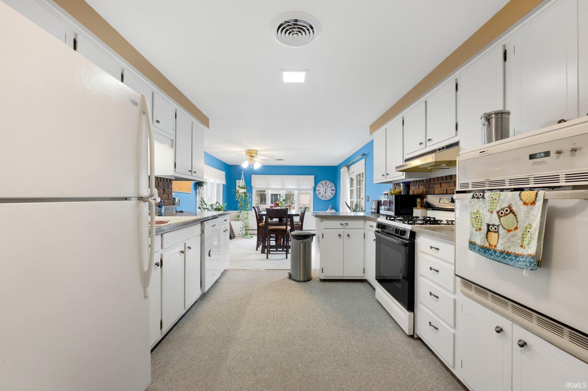 Photo 8 of 3319 Carramore Court
