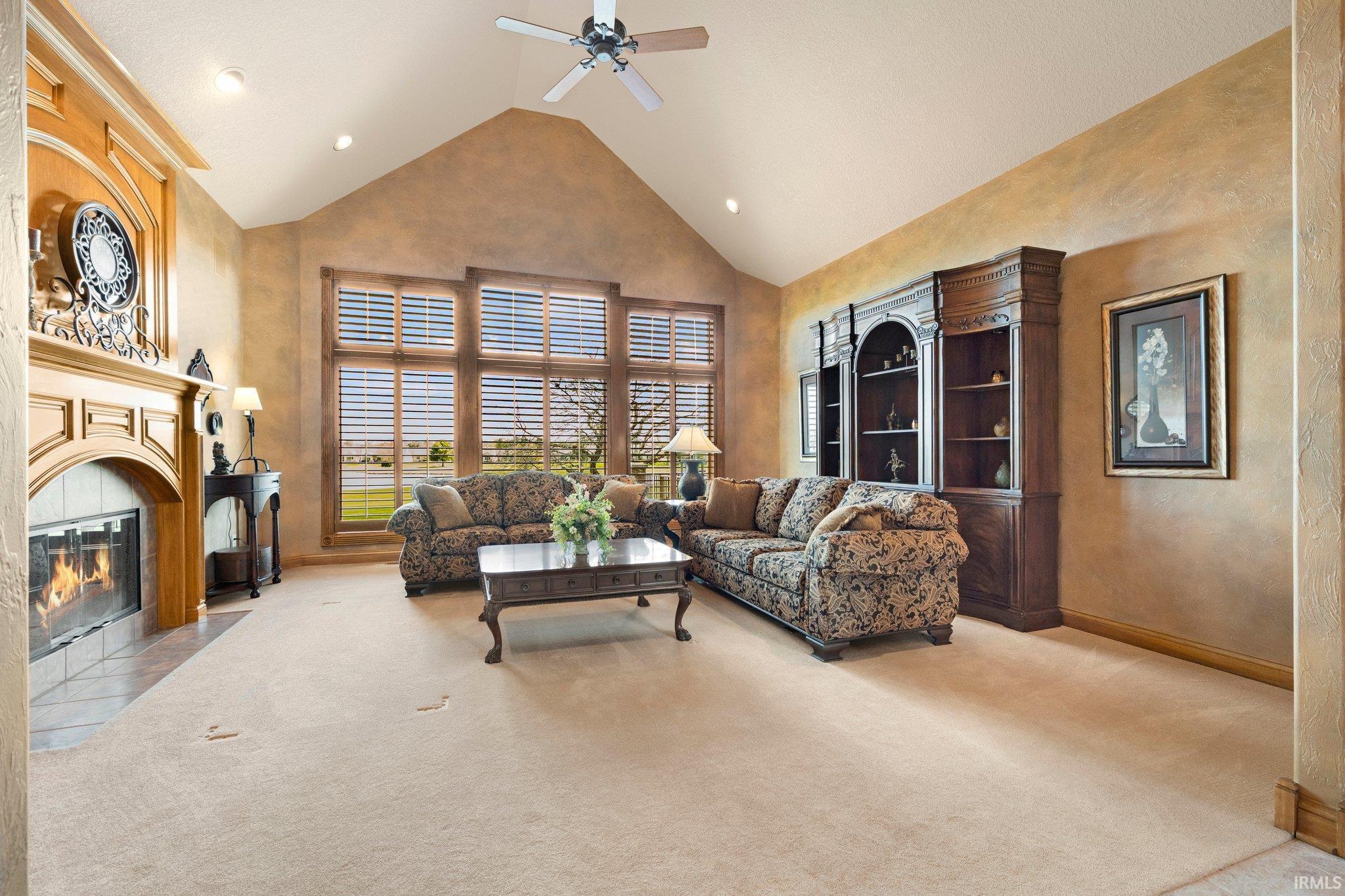 Photo 4 of 10529 Indian Ridge Drive