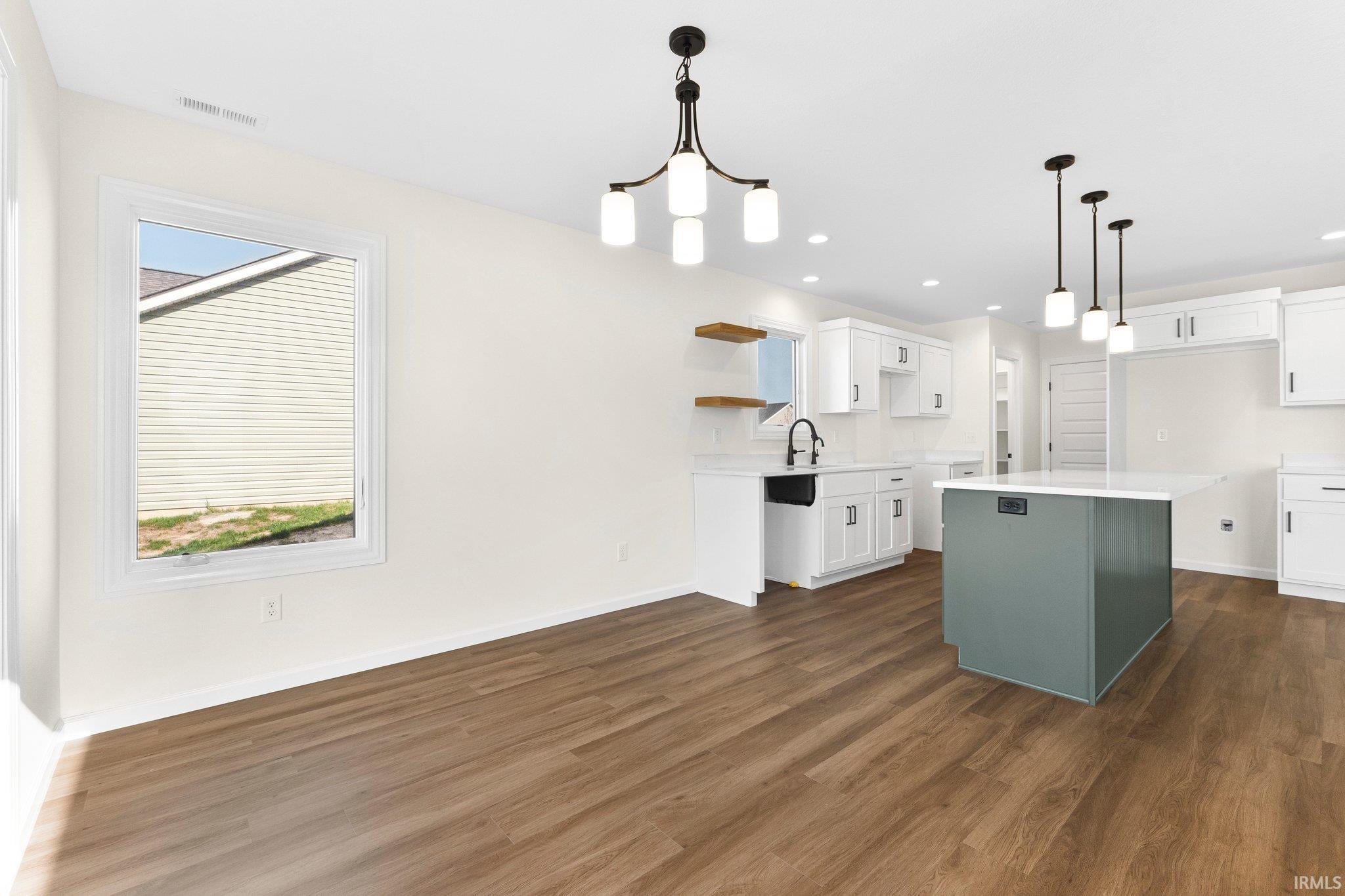 Photo 14 of 1092 Zenos Boulevard