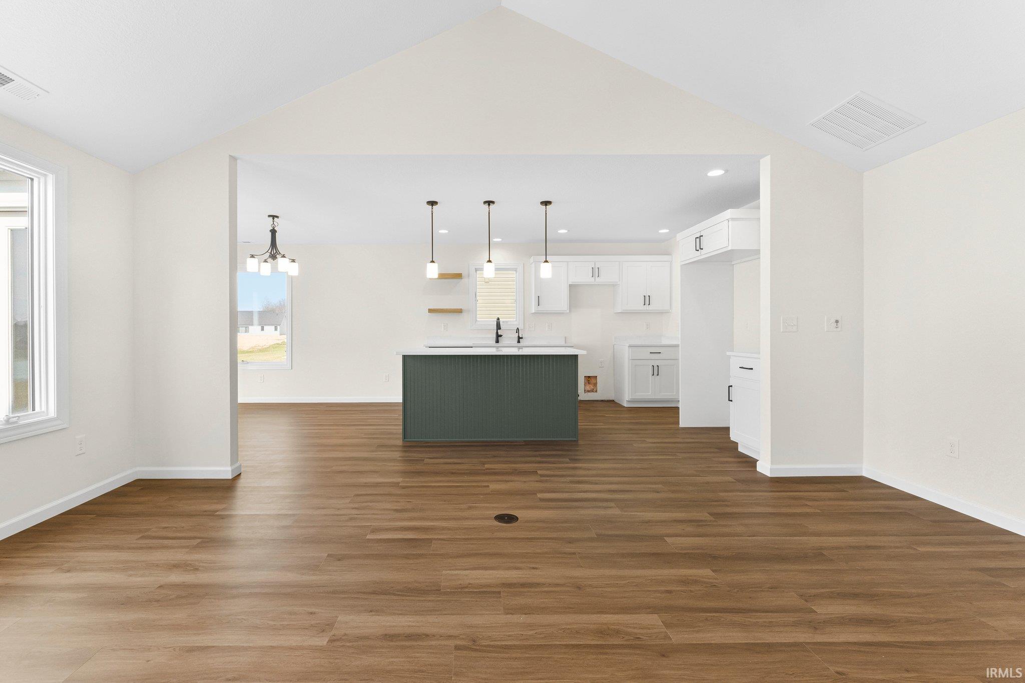 Photo 20 of 1092 Zenos Boulevard
