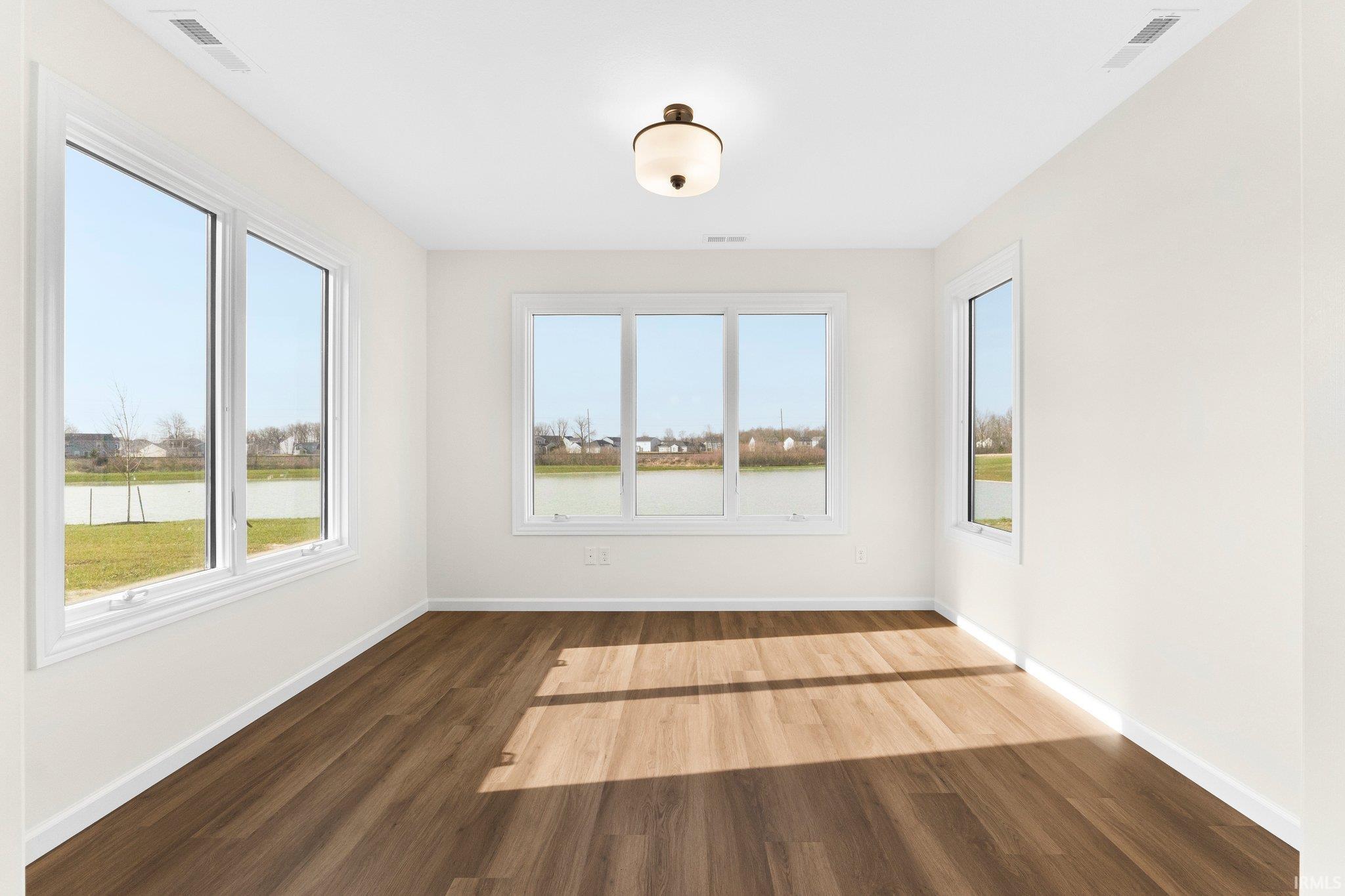 Photo 22 of 1092 Zenos Boulevard