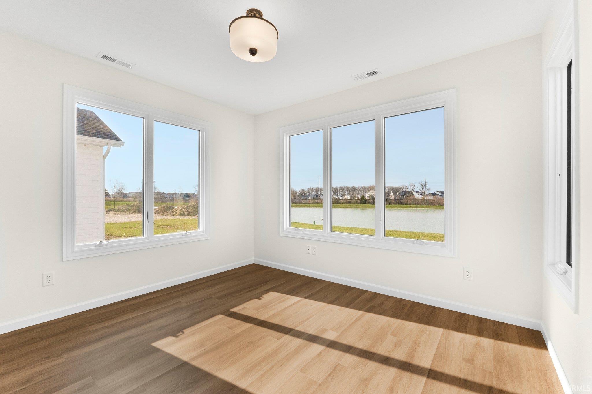 Photo 23 of 1092 Zenos Boulevard