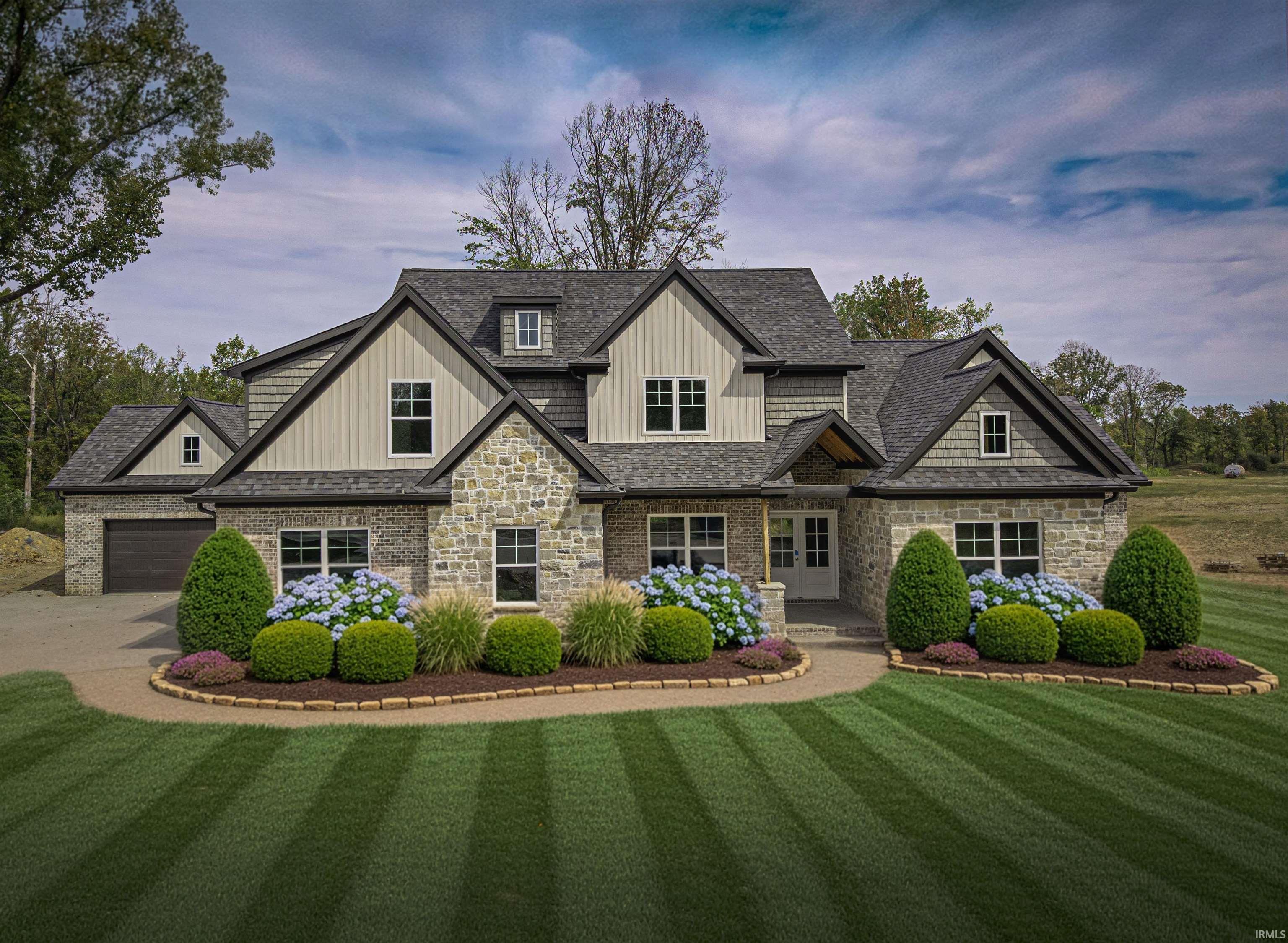 Homes for sale in Boonville, IN | 4092 Cottonwood Dr, Boonville, IN 47601 | MLS# 202512423