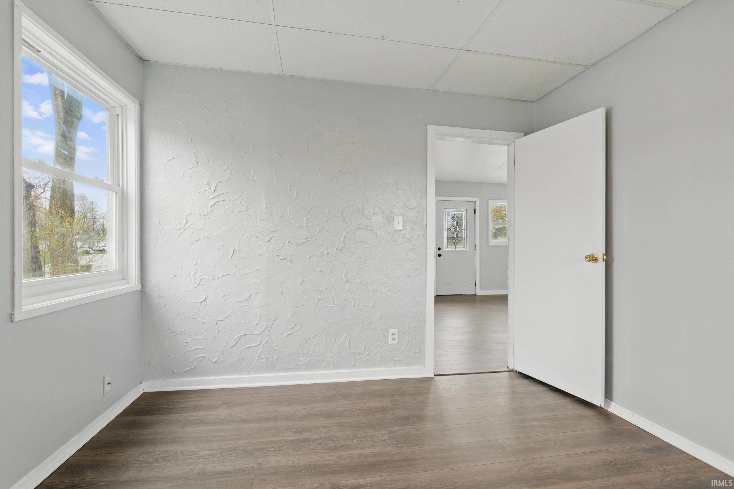 Photo 7 of 127 Edgeknoll Lane