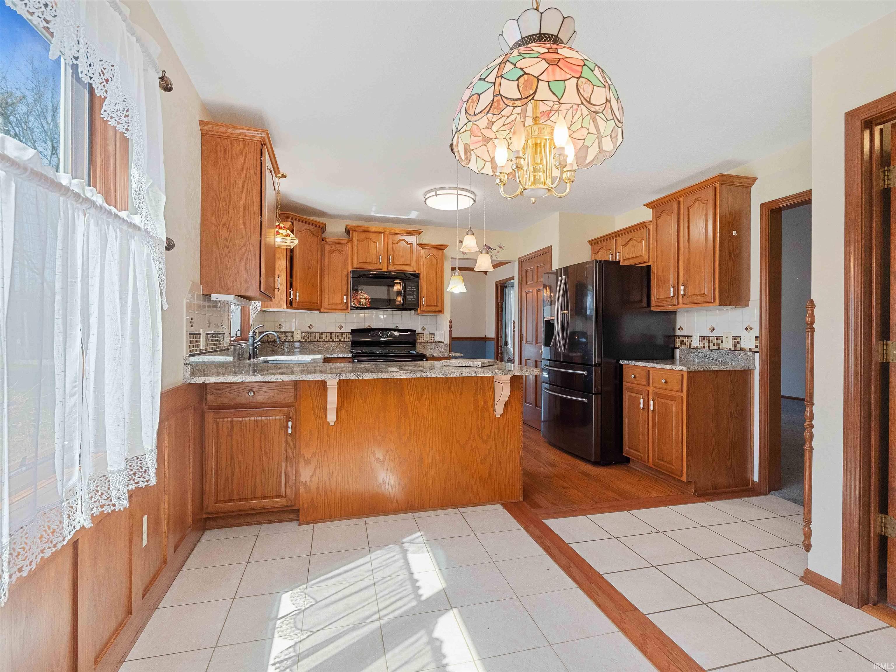 Photo 10 of 4173 Shoreline Boulevard
