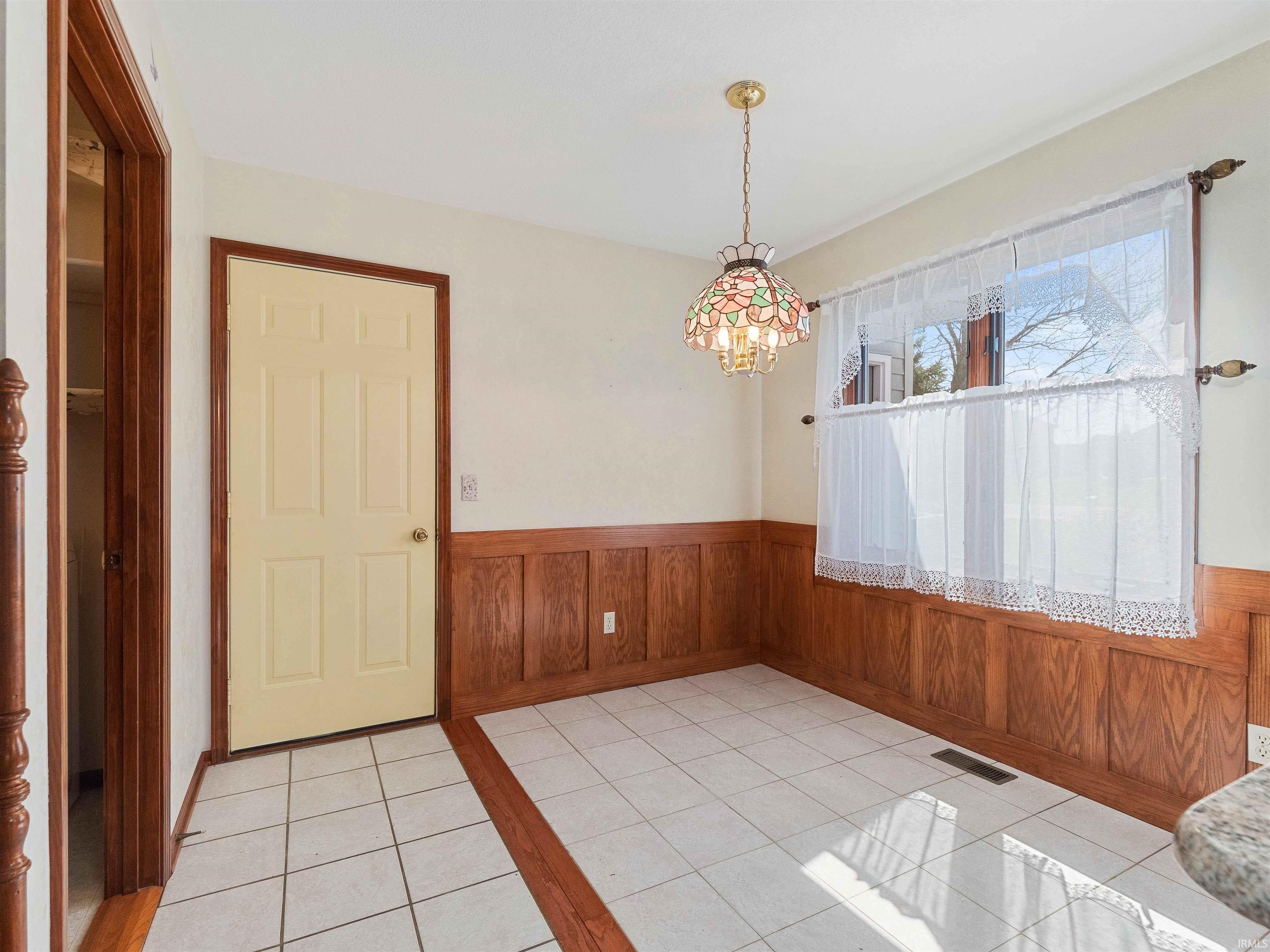 Photo 11 of 4173 Shoreline Boulevard