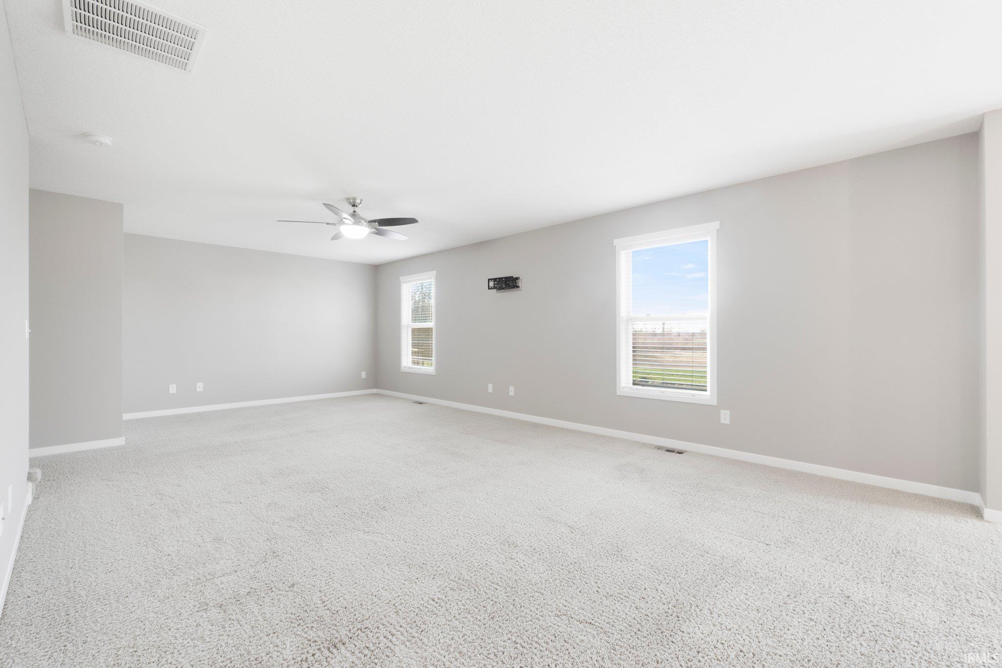 Photo 10 of 15051 Whitaker Drive