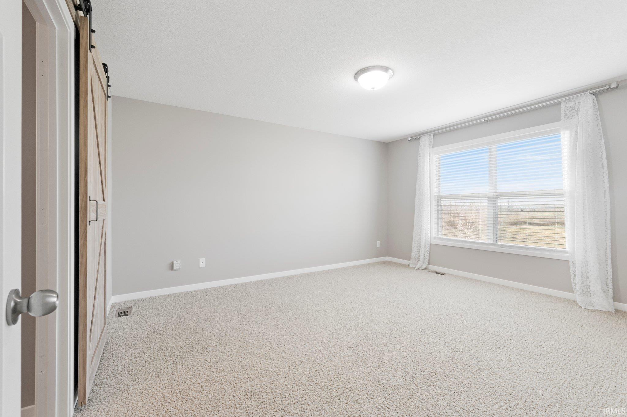 Photo 14 of 15051 Whitaker Drive