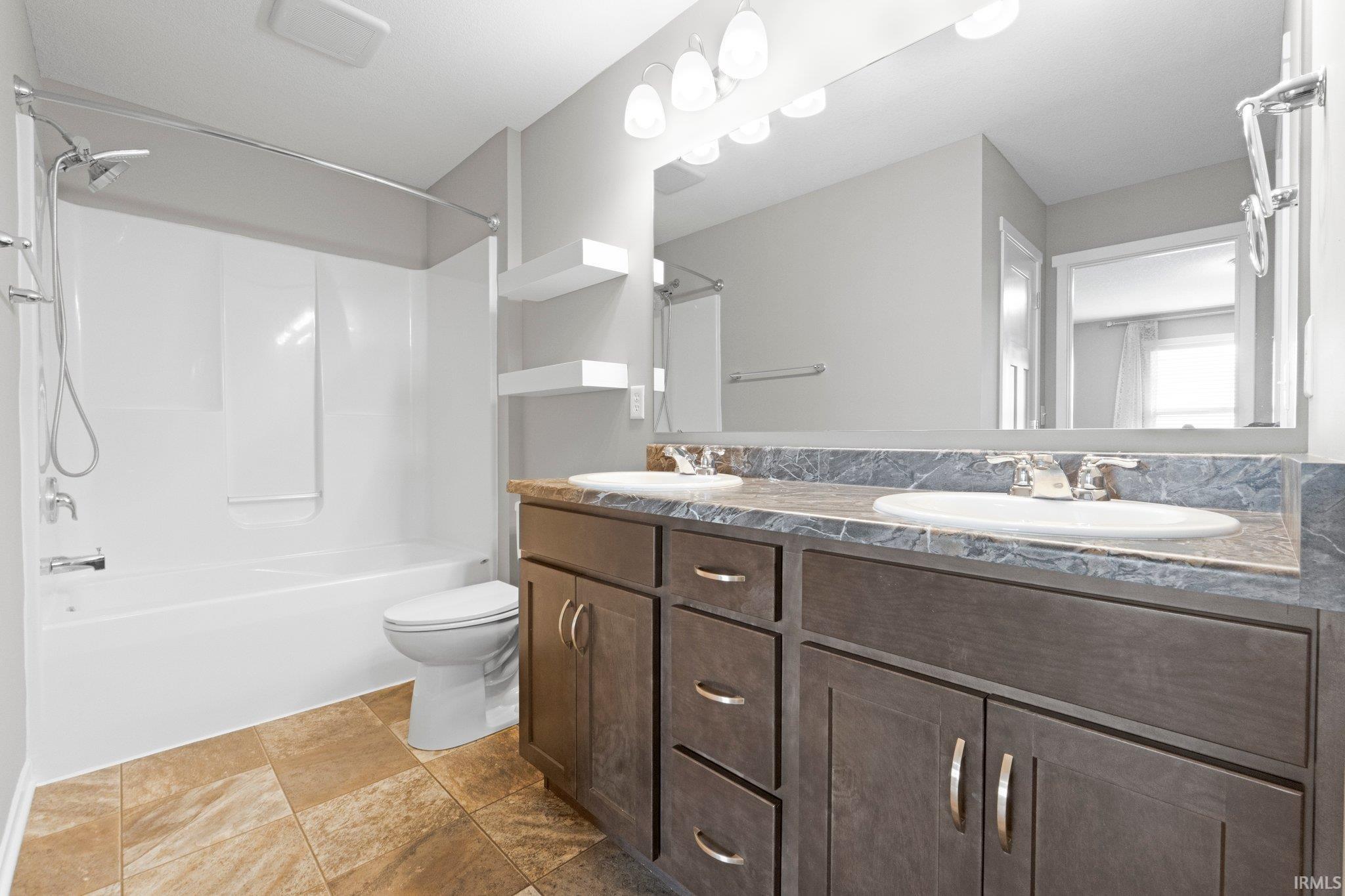 Photo 16 of 15051 Whitaker Drive
