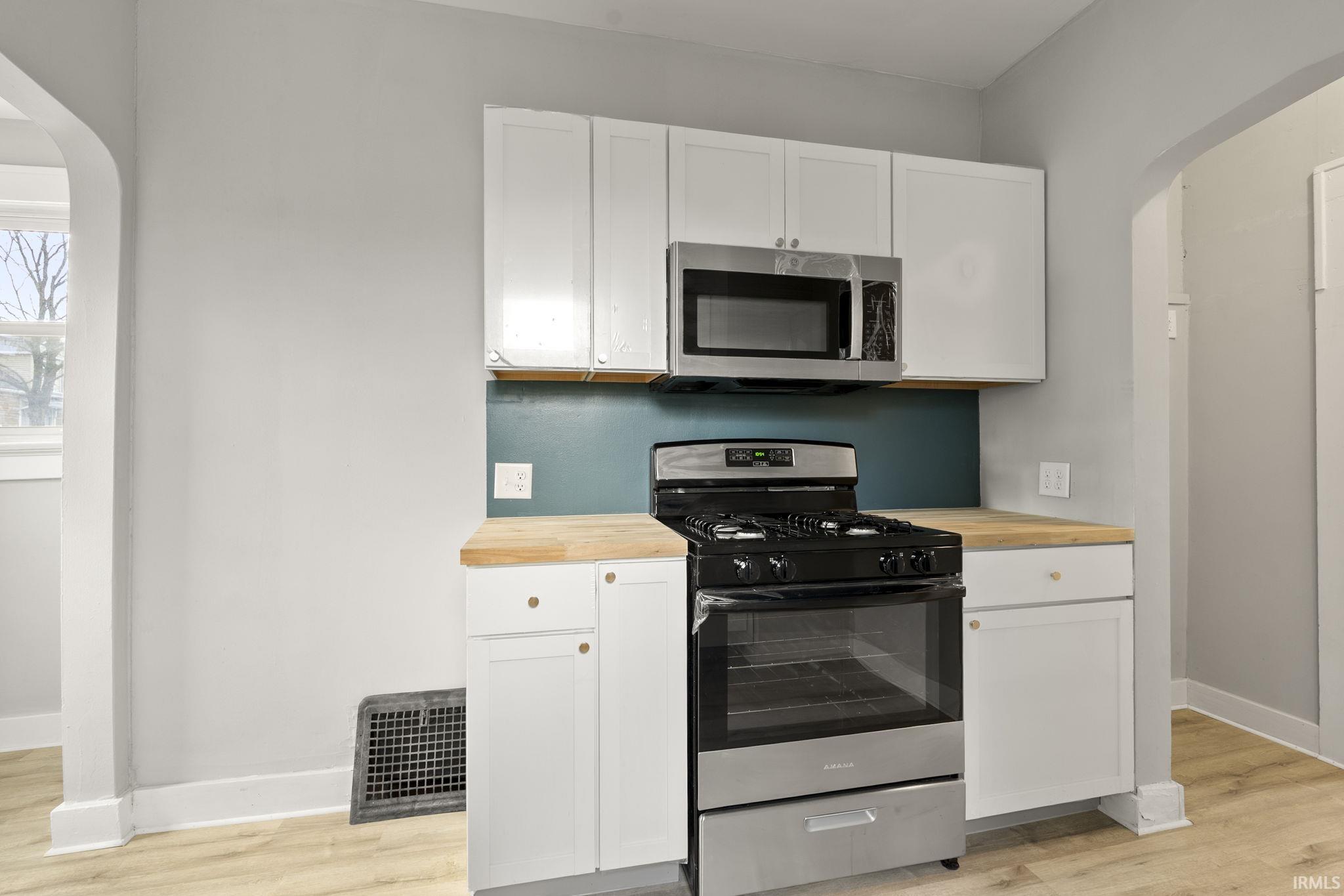 Photo 14 of 314 W Wildwood Avenue