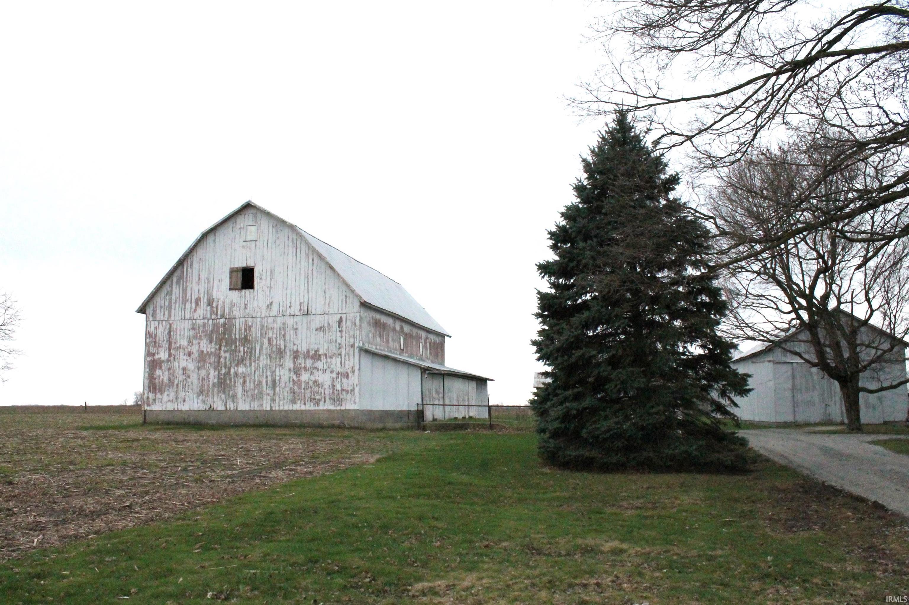 Photo 7 of 325 W Us Highway 6