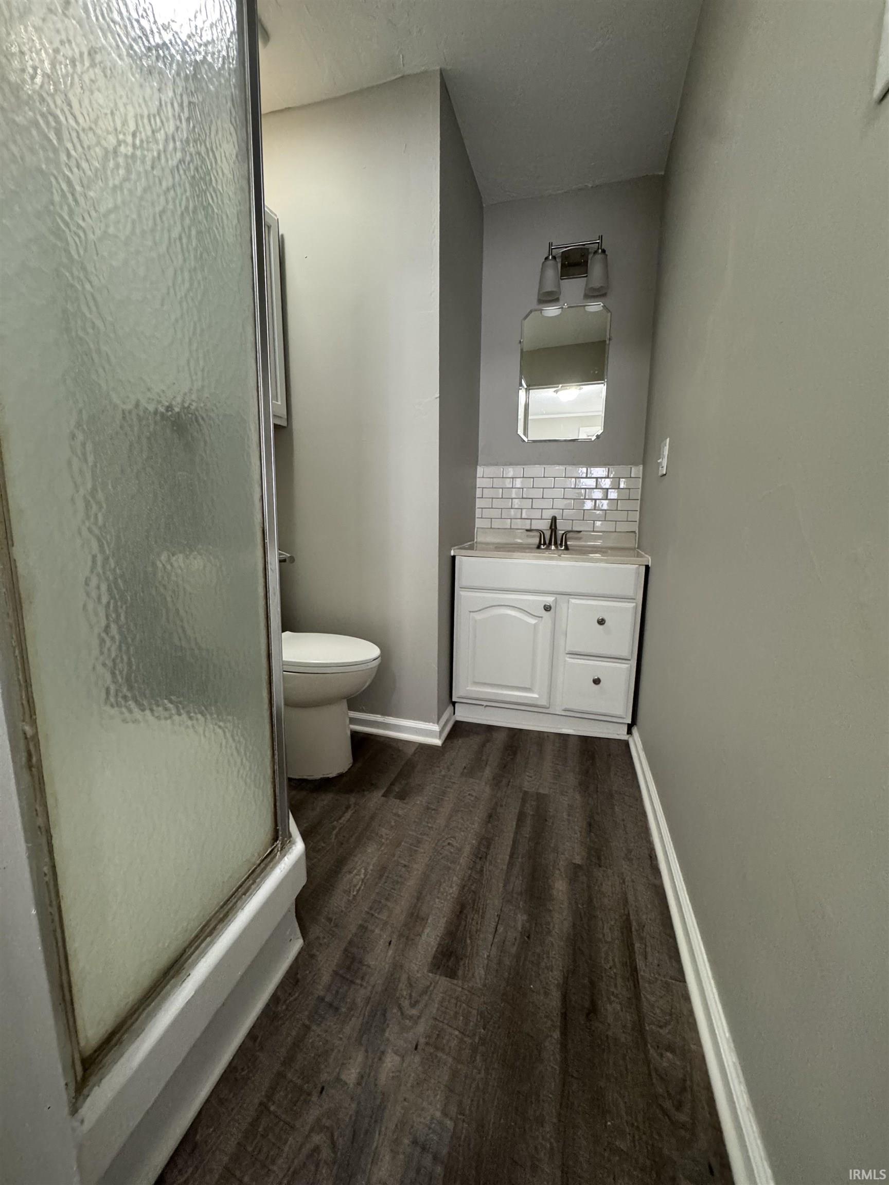 Photo 8 of 2911 Rolston Street