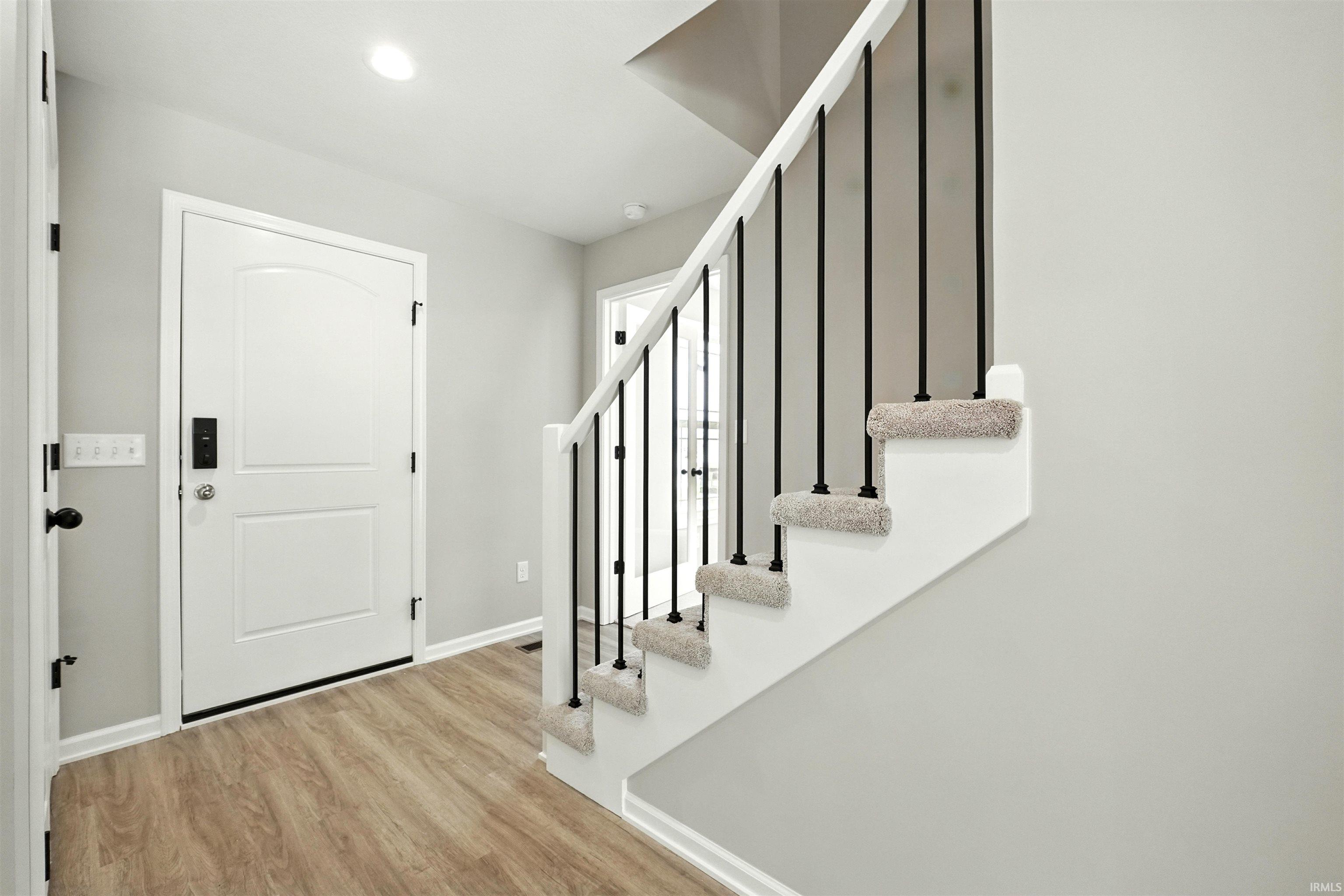 Homes for sale in Fort Wayne, IN | 210 Dittons Way, Fort Wayne, IN 46845 | MLS# 202512701