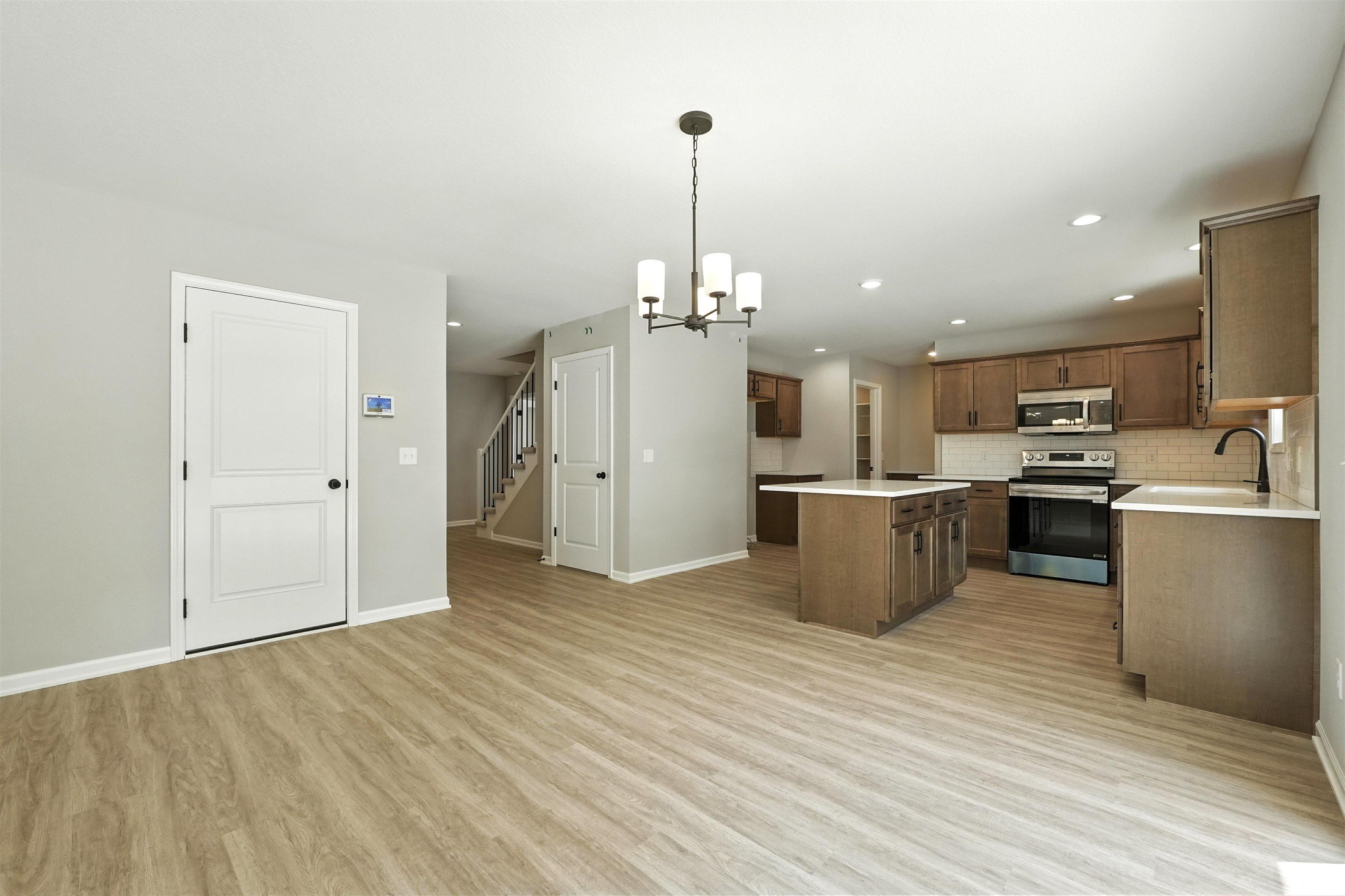 Photo 7 of 210 Dittons Way