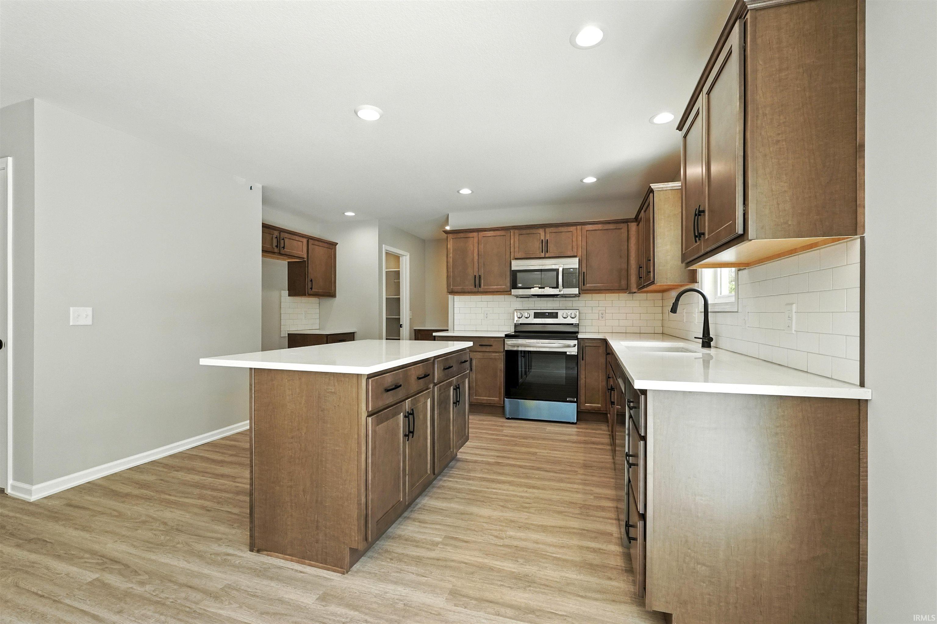 Photo 9 of 210 Dittons Way