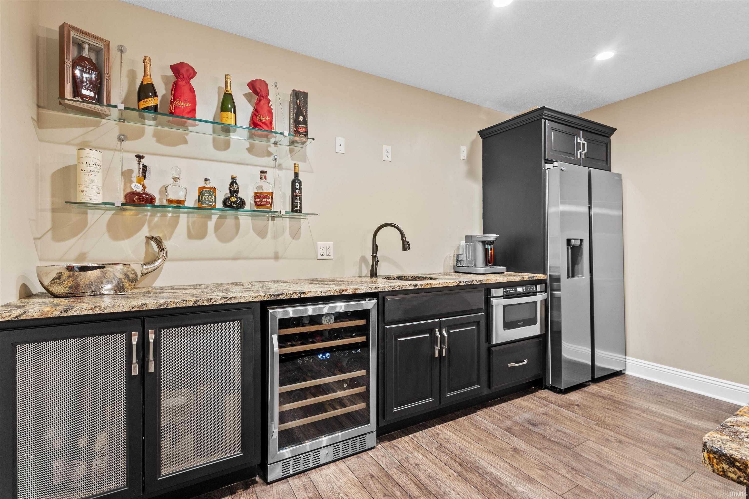 Photo 15 of 2227 Turnberry Lane