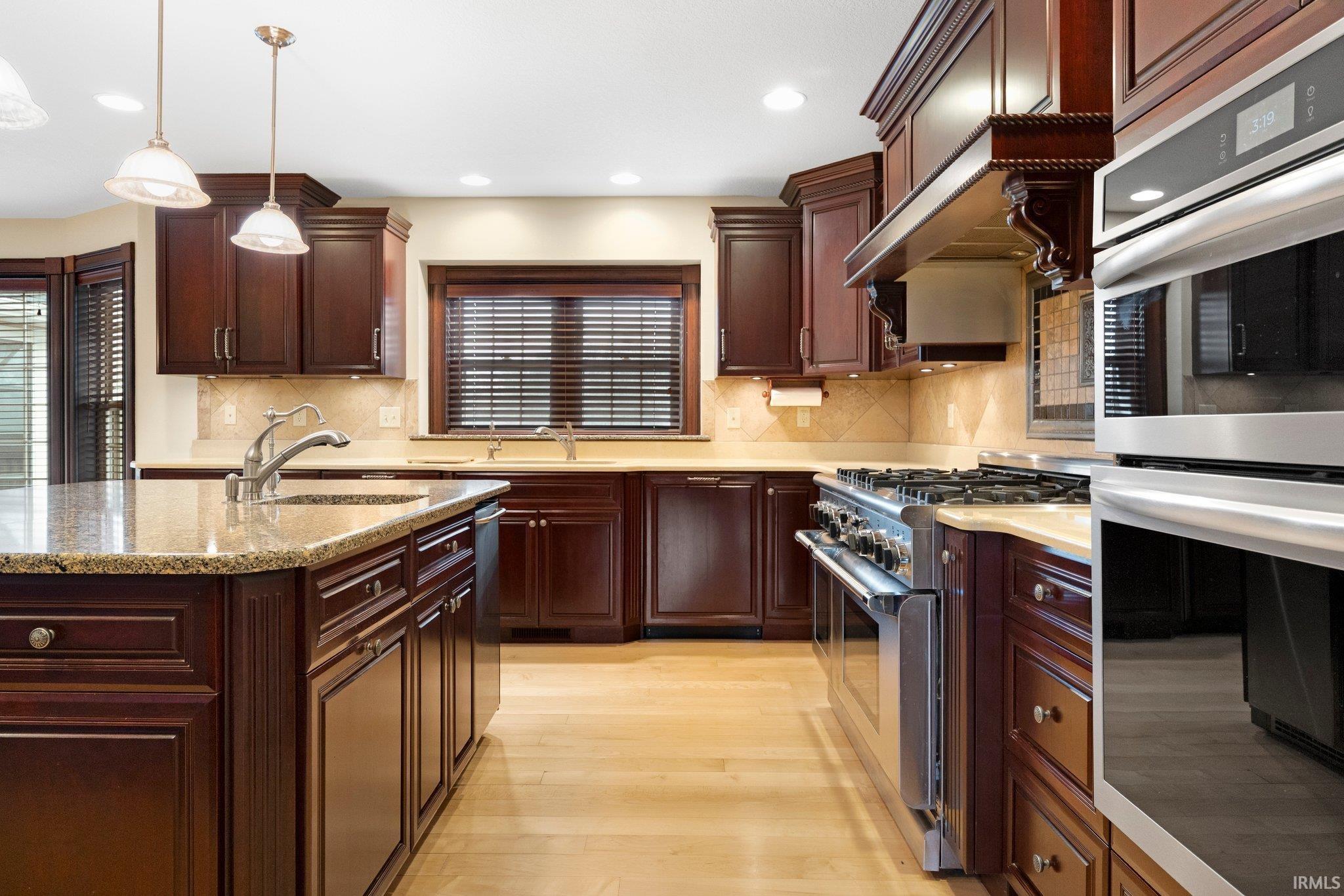 Photo 8 of 15711 Viberg Road