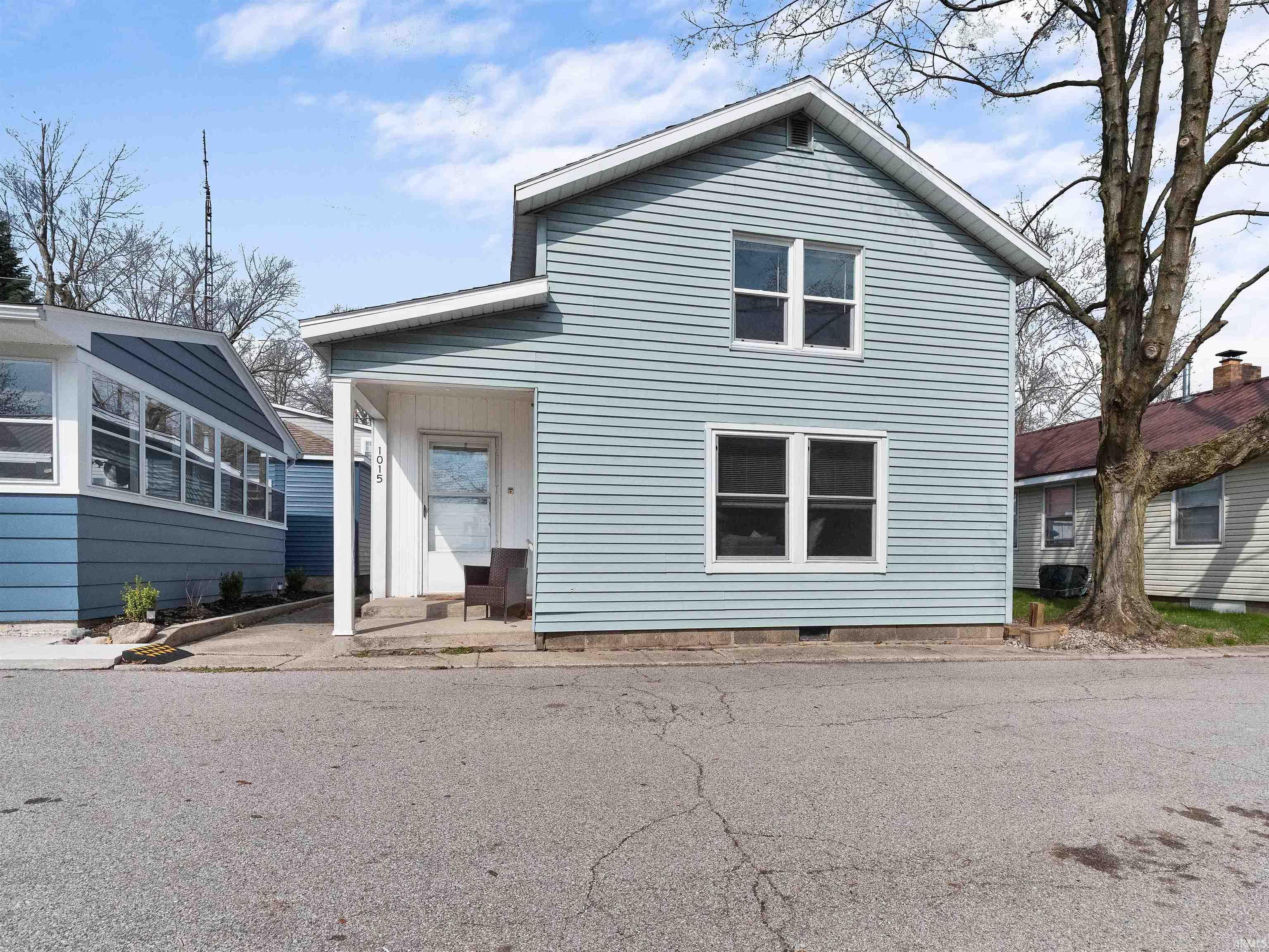 Photo 1 of 1015 S Haug Street