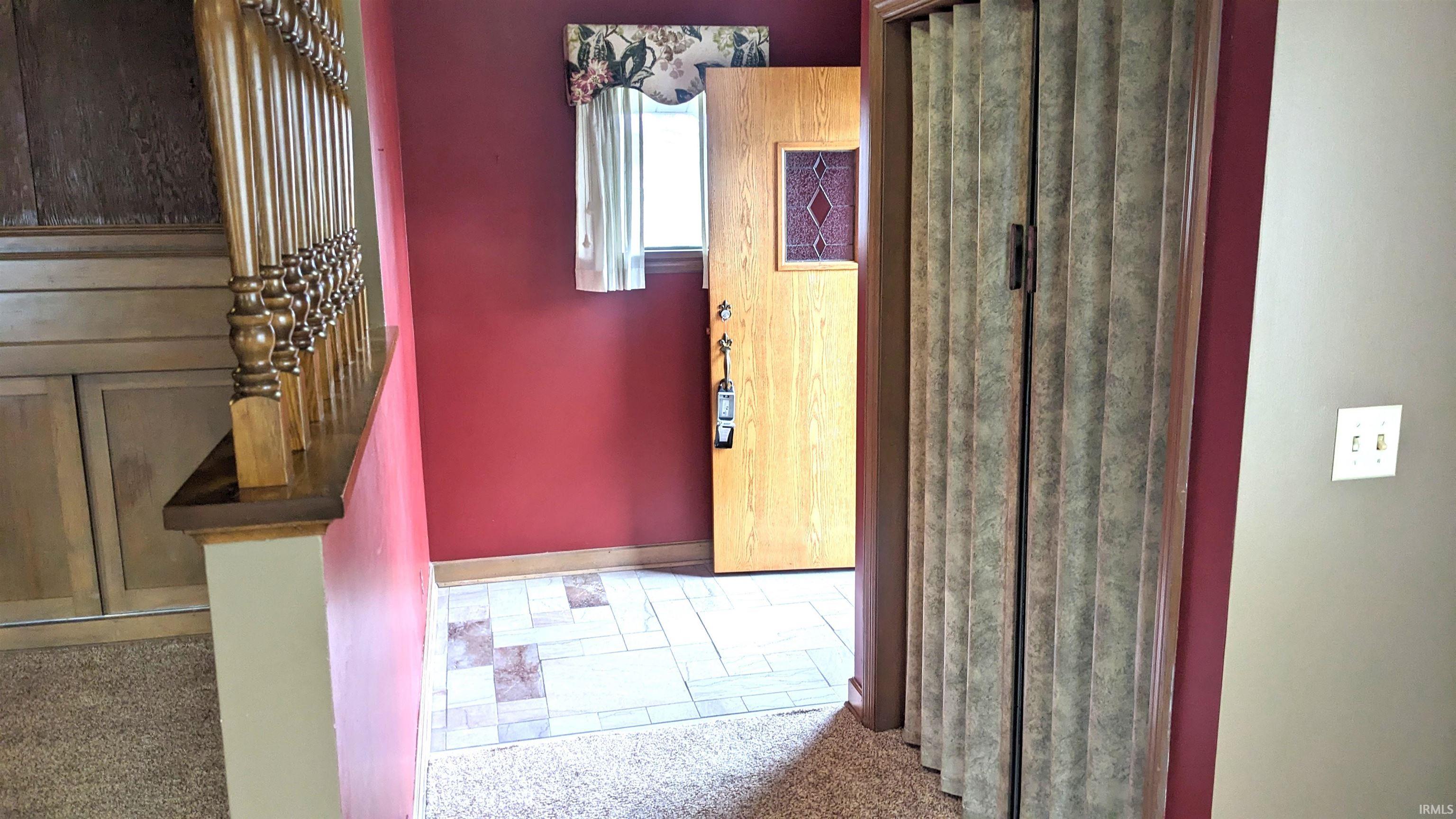 Photo 5 of 624 W Cherry Street