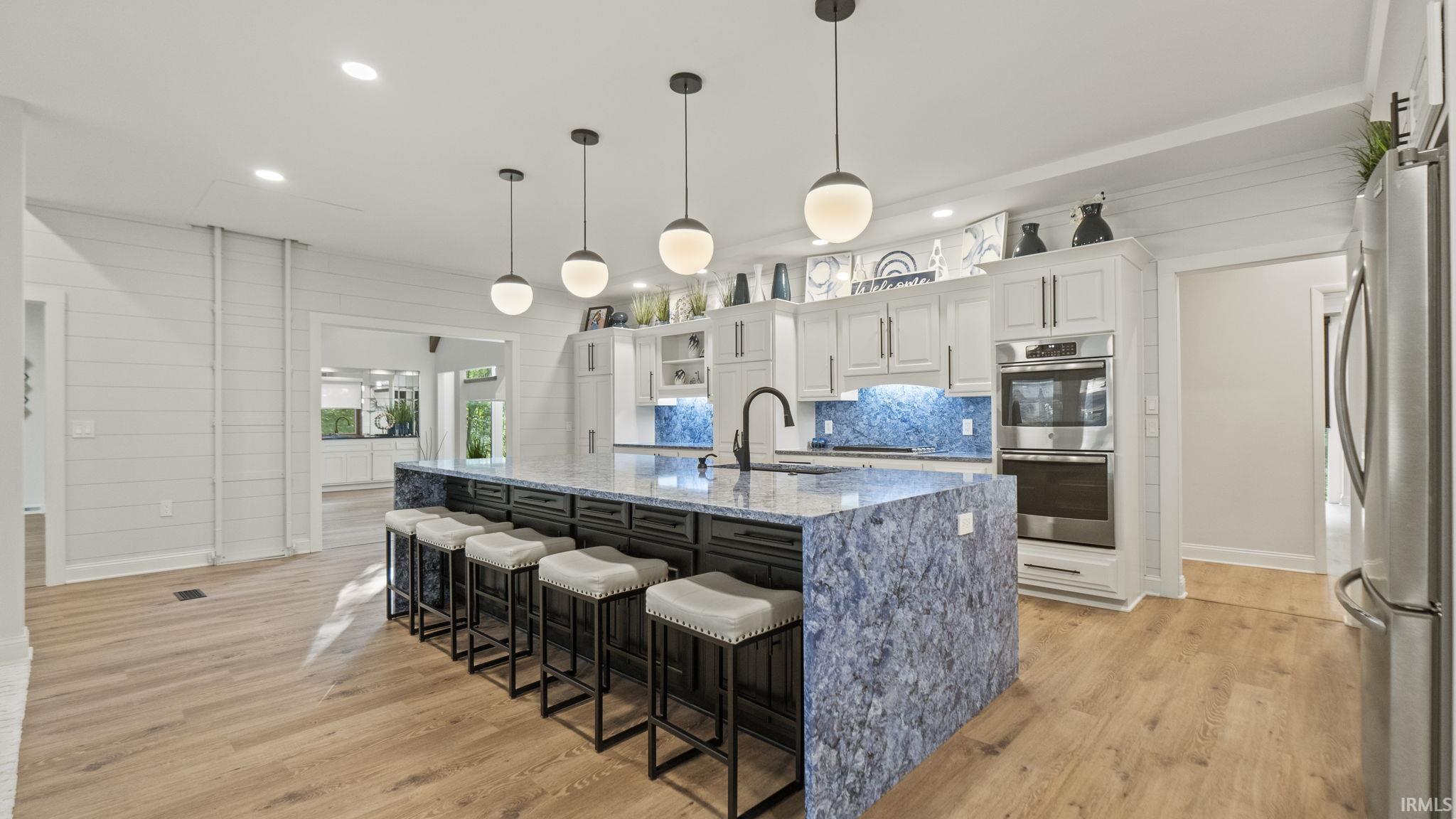 Photo 6 of 713 Rollingwood Lane