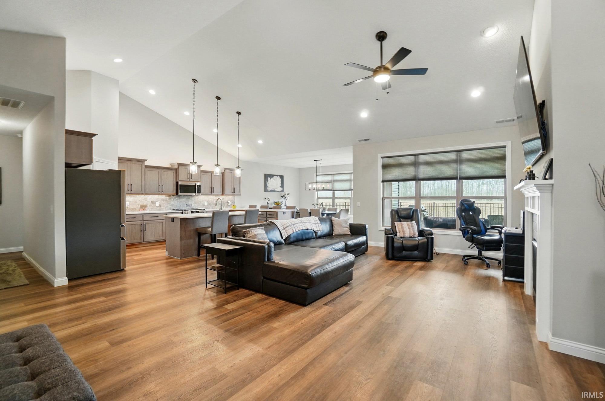 Photo 4 of 2970 Casaluna Court