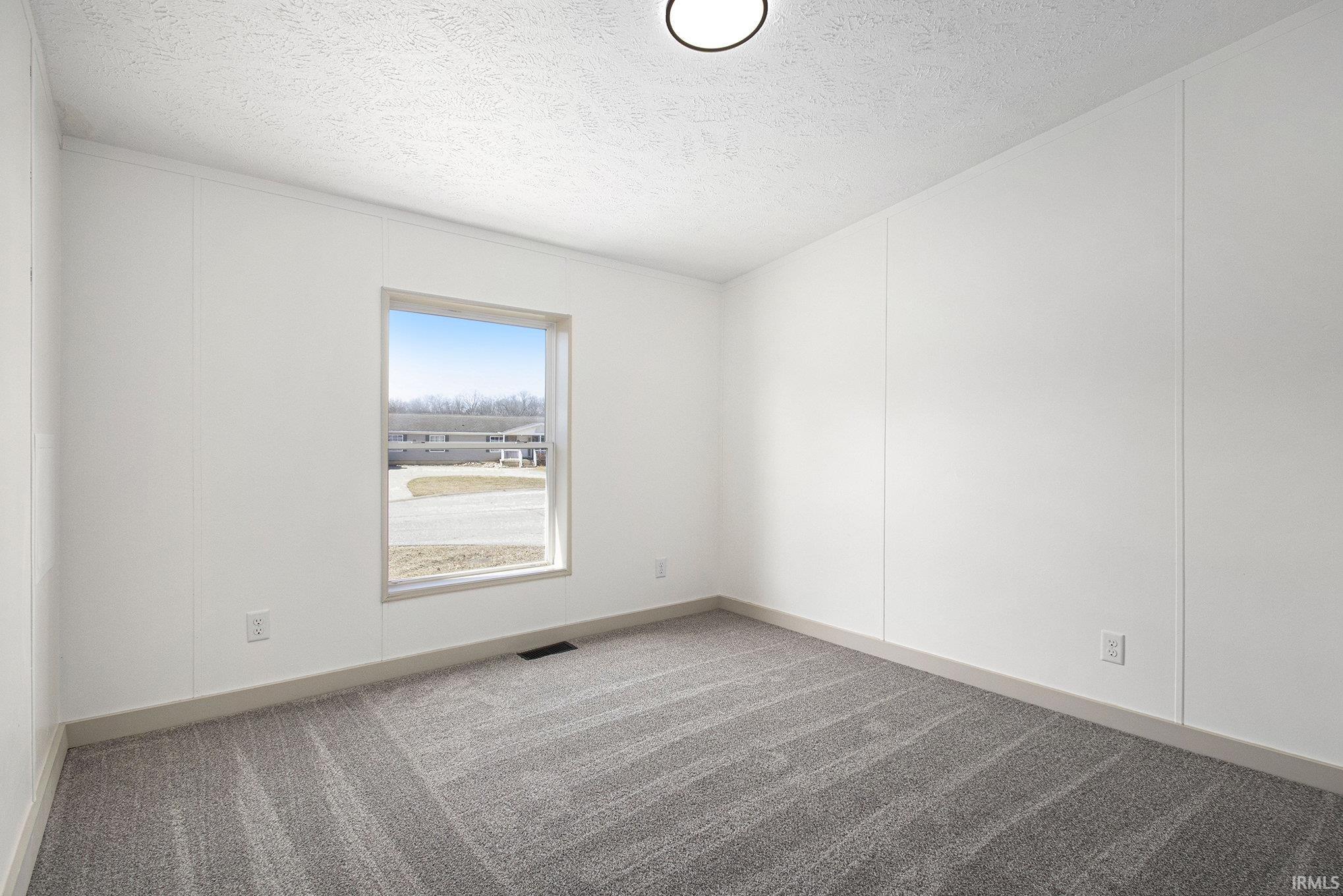 Photo 17 of 15289 Larry Lee Drive