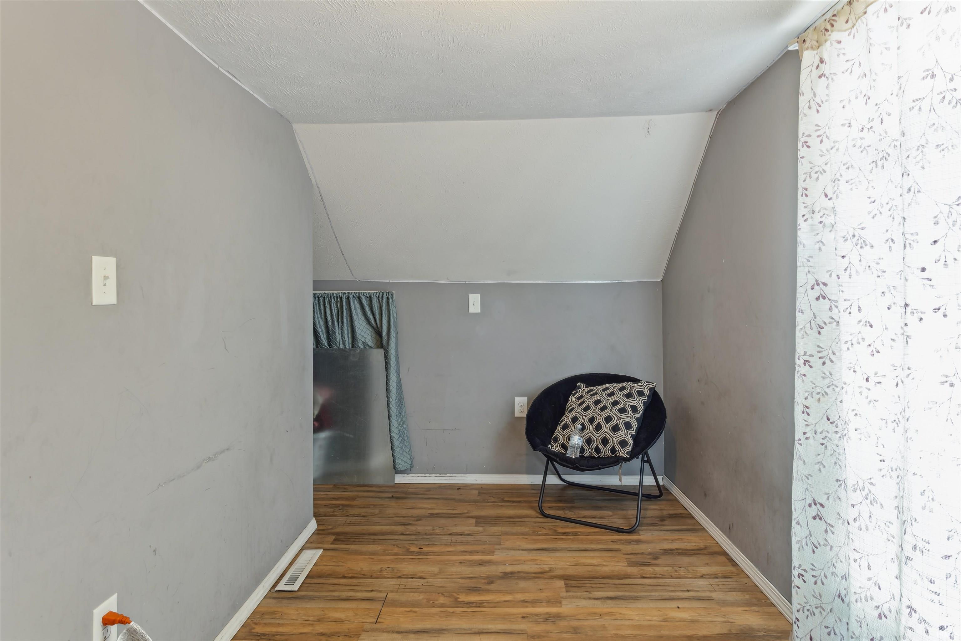 Photo 8 of 516 S 8th Street