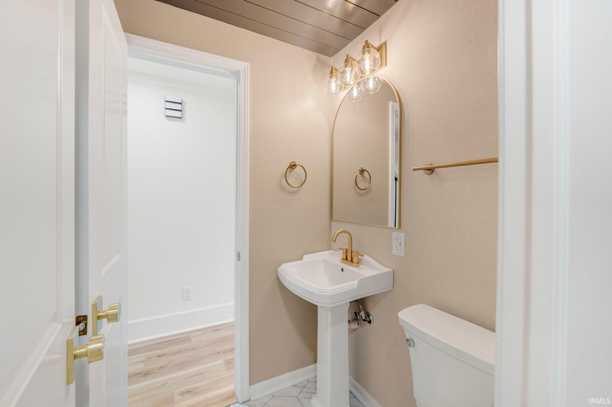Photo 21 of 10614 Alderwood Lane