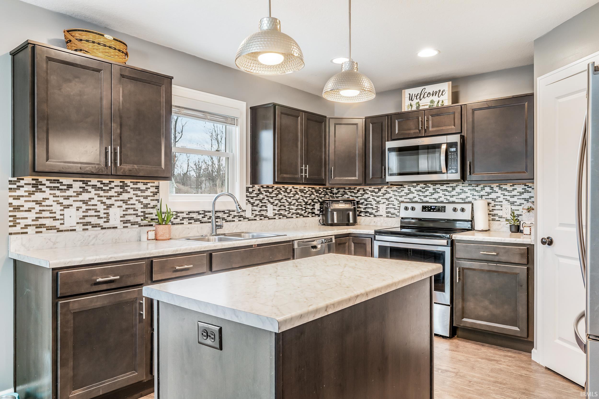 Photo 9 of 2227 Meadowsweet Court