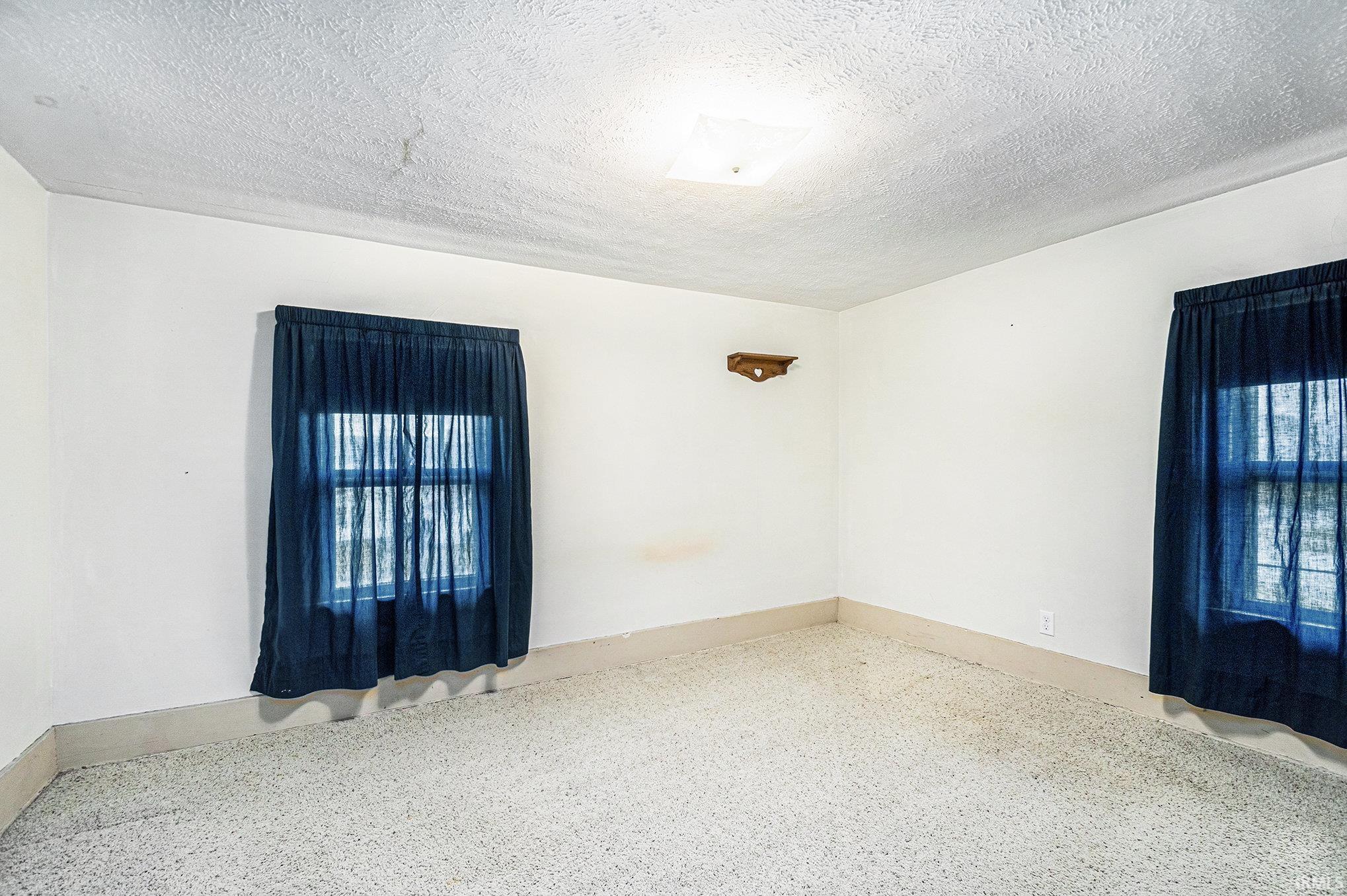 Photo 11 of 129 Marine Avenue