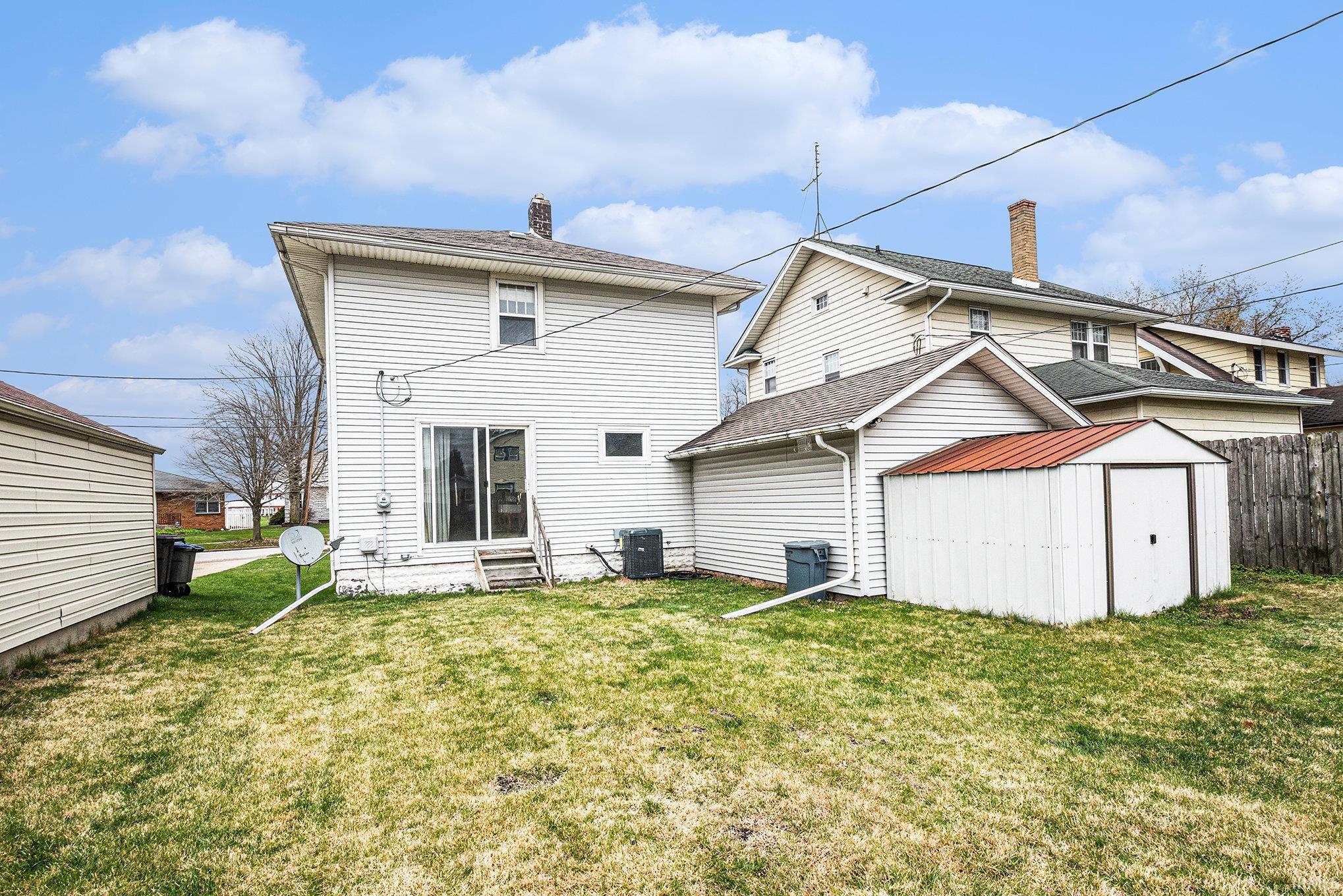 Photo 14 of 129 Marine Avenue